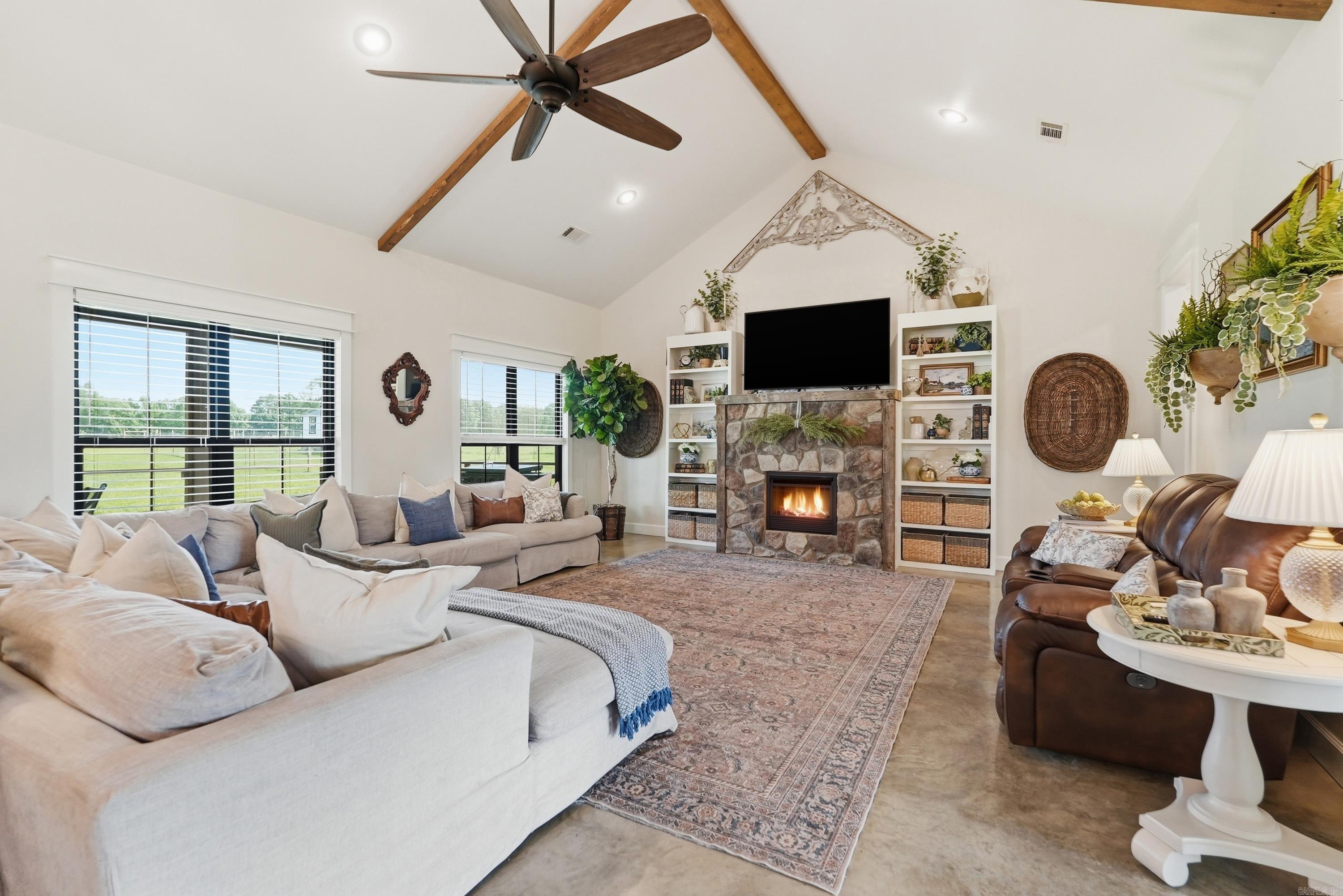 168 Burgess  Greenbrier, AR