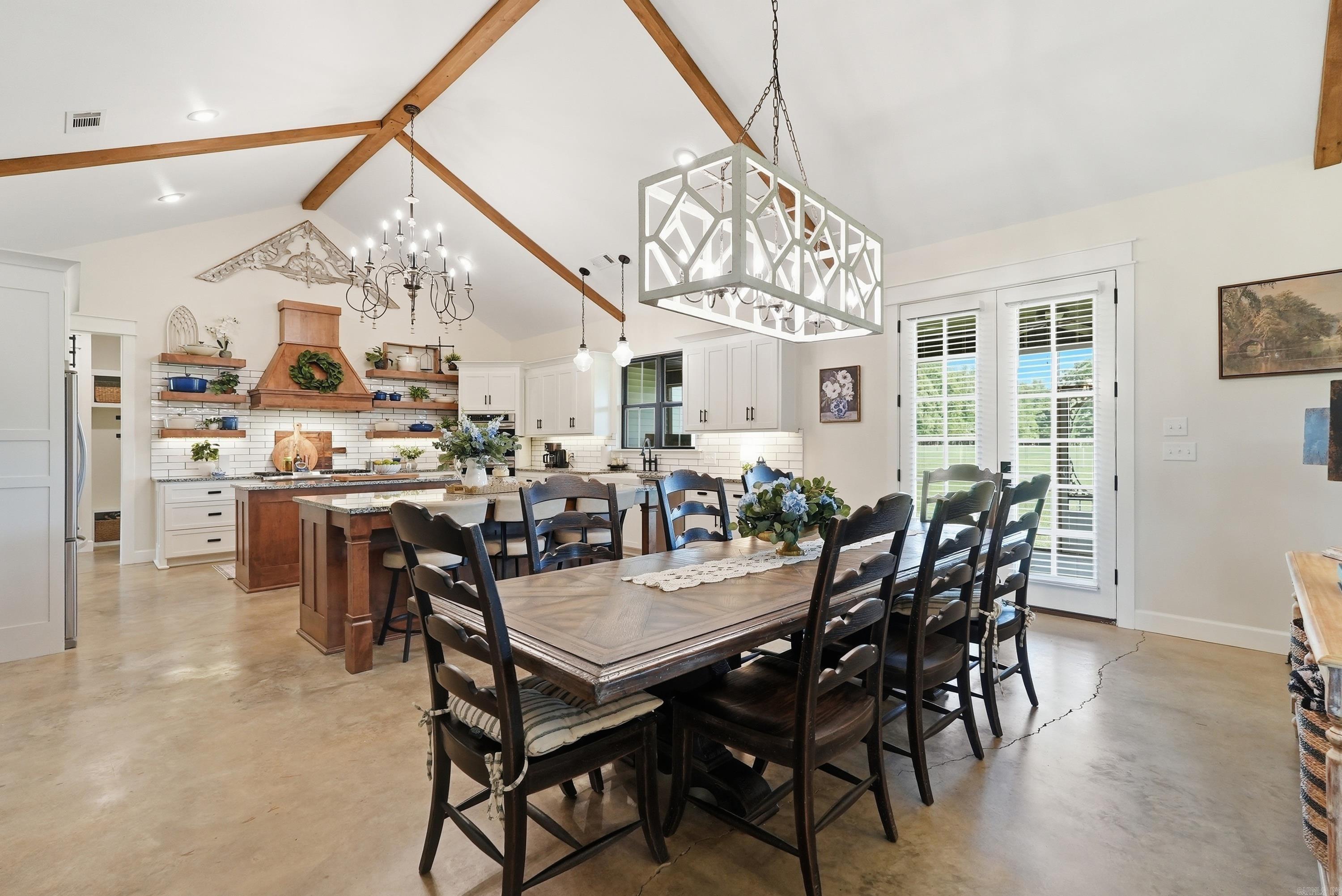 168 Burgess  Greenbrier, AR