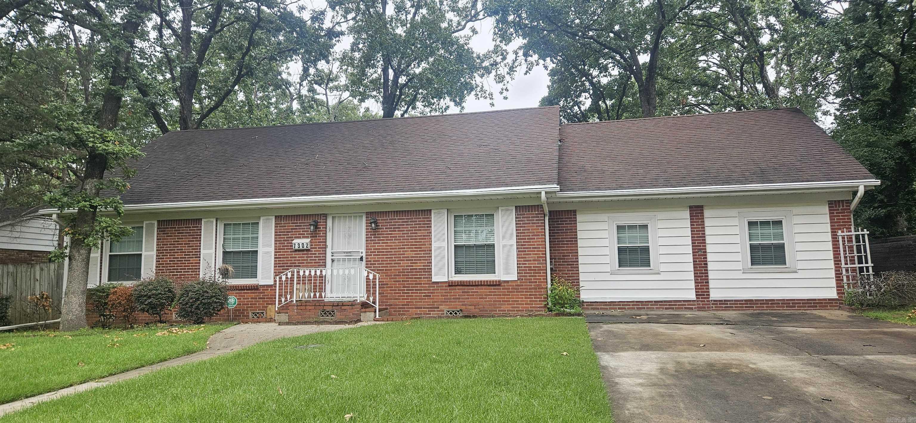 7302 Woodside  Little Rock, AR