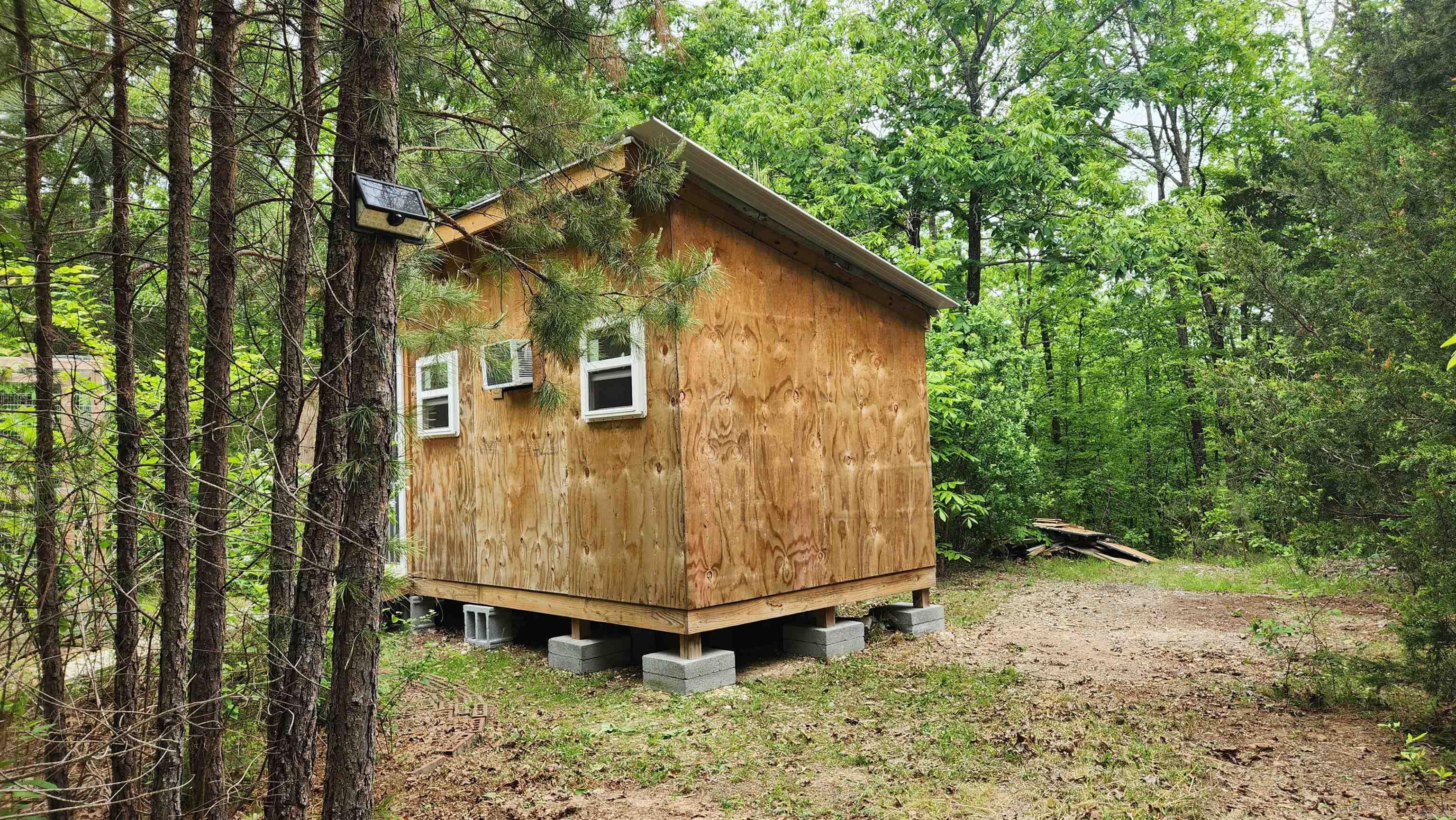 2014 W Highway 8  Norman, AR