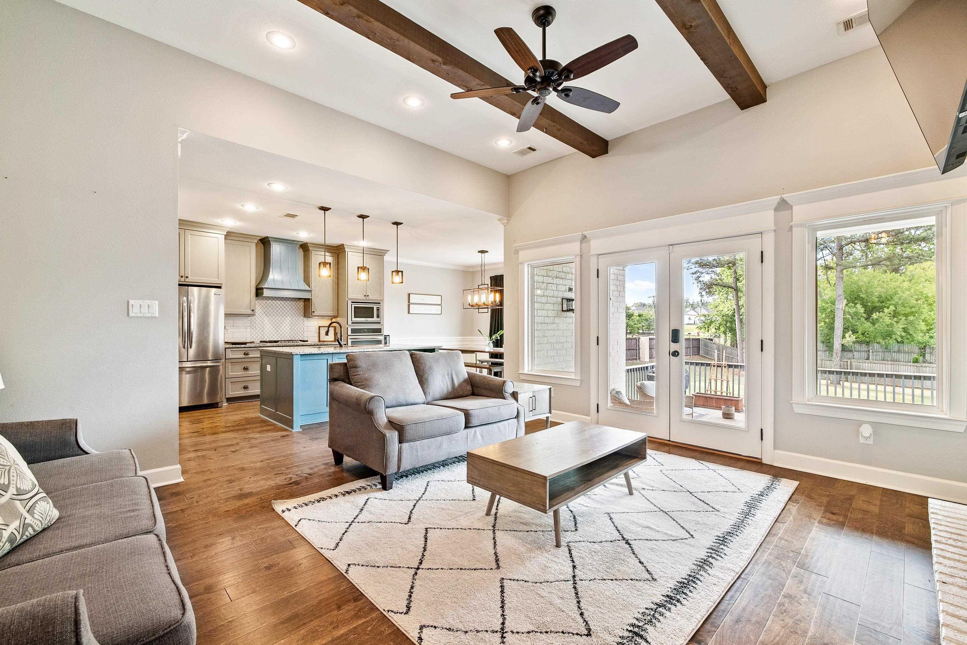 2401 Aberdeen  Bryant, AR