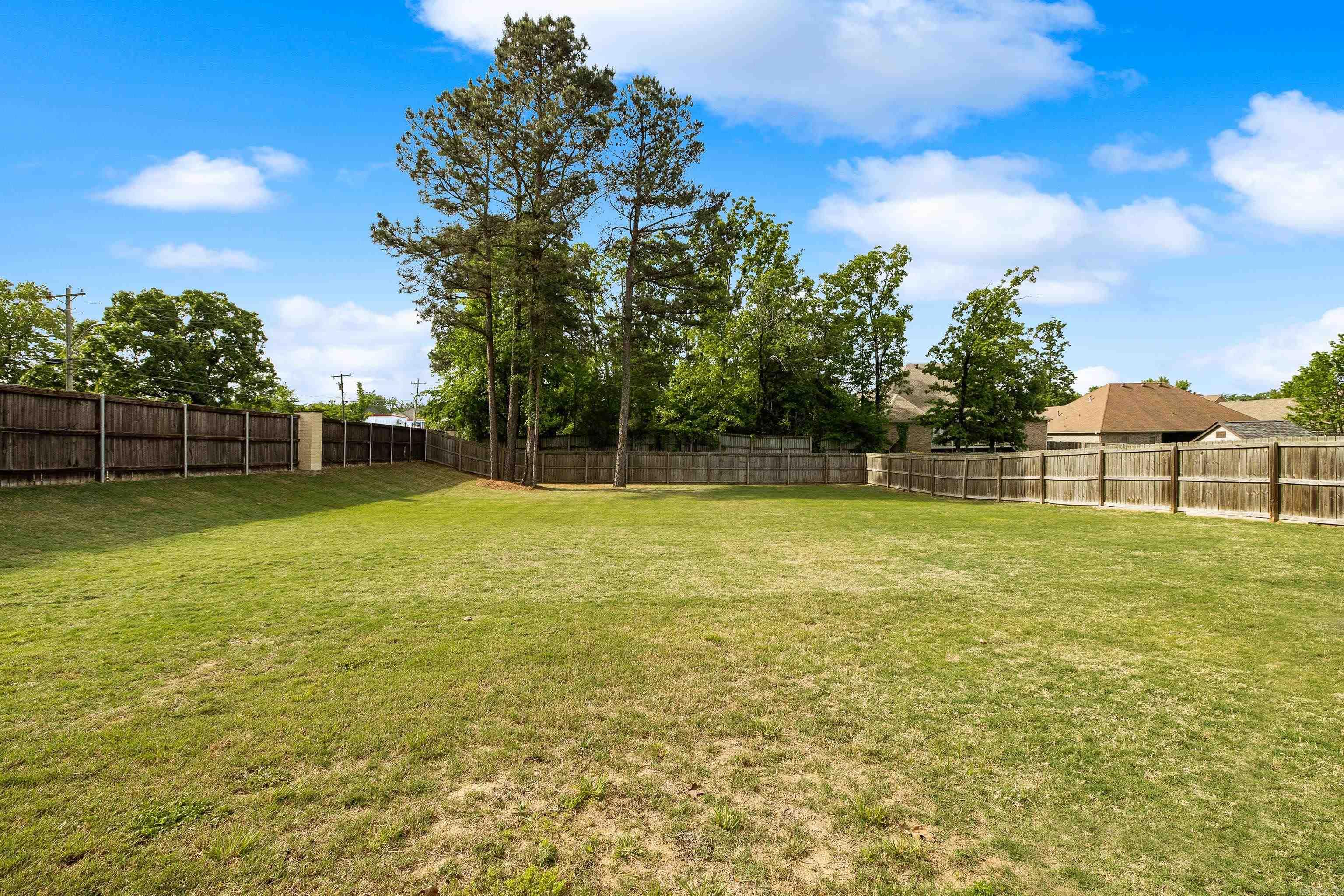 2401 Aberdeen  Bryant, AR