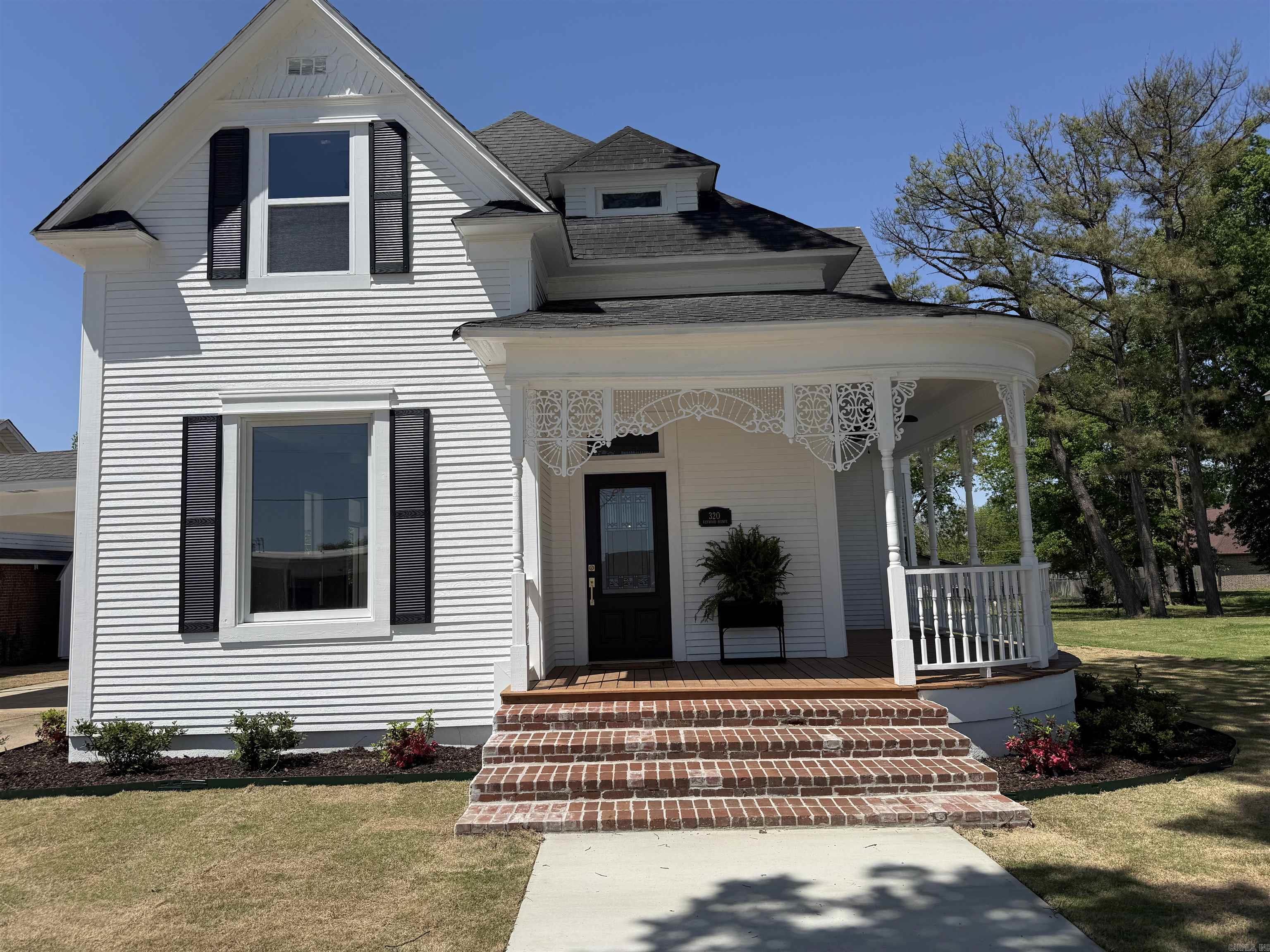 320 Kenwood Ave  Lepanto, AR