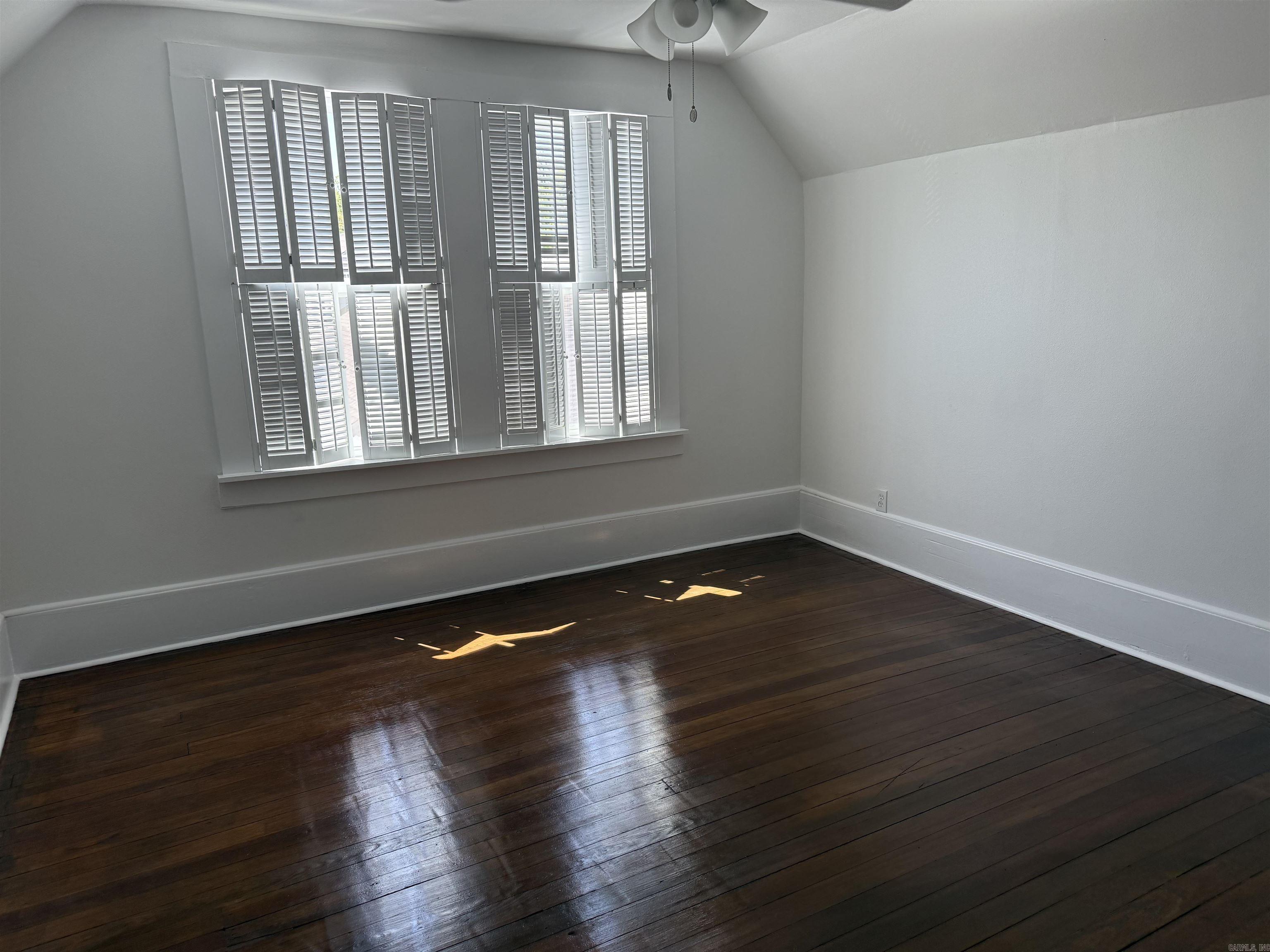 320 Kenwood Ave  Lepanto, AR