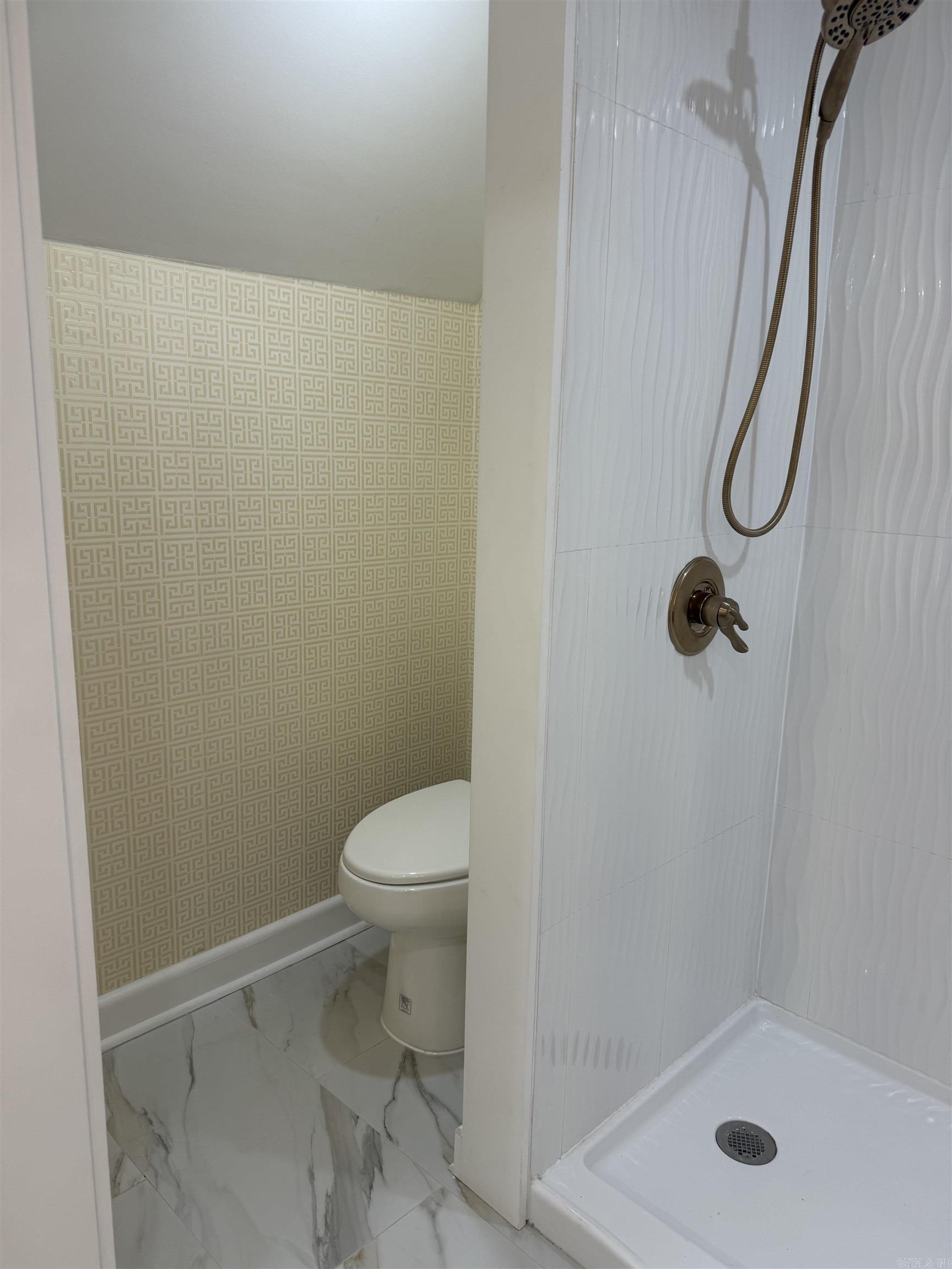 320 Kenwood Ave  Lepanto, AR