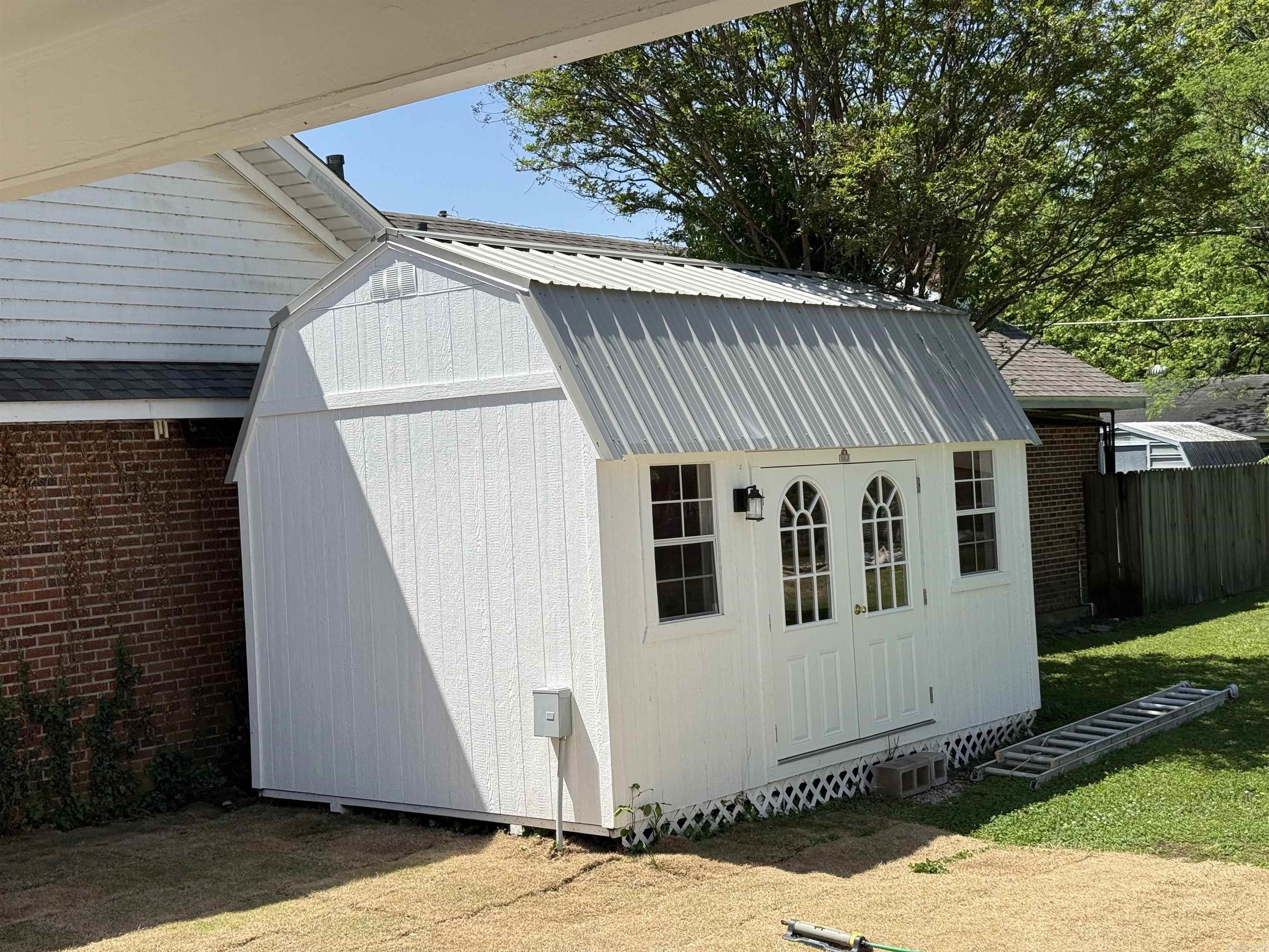 320 Kenwood Ave  Lepanto, AR