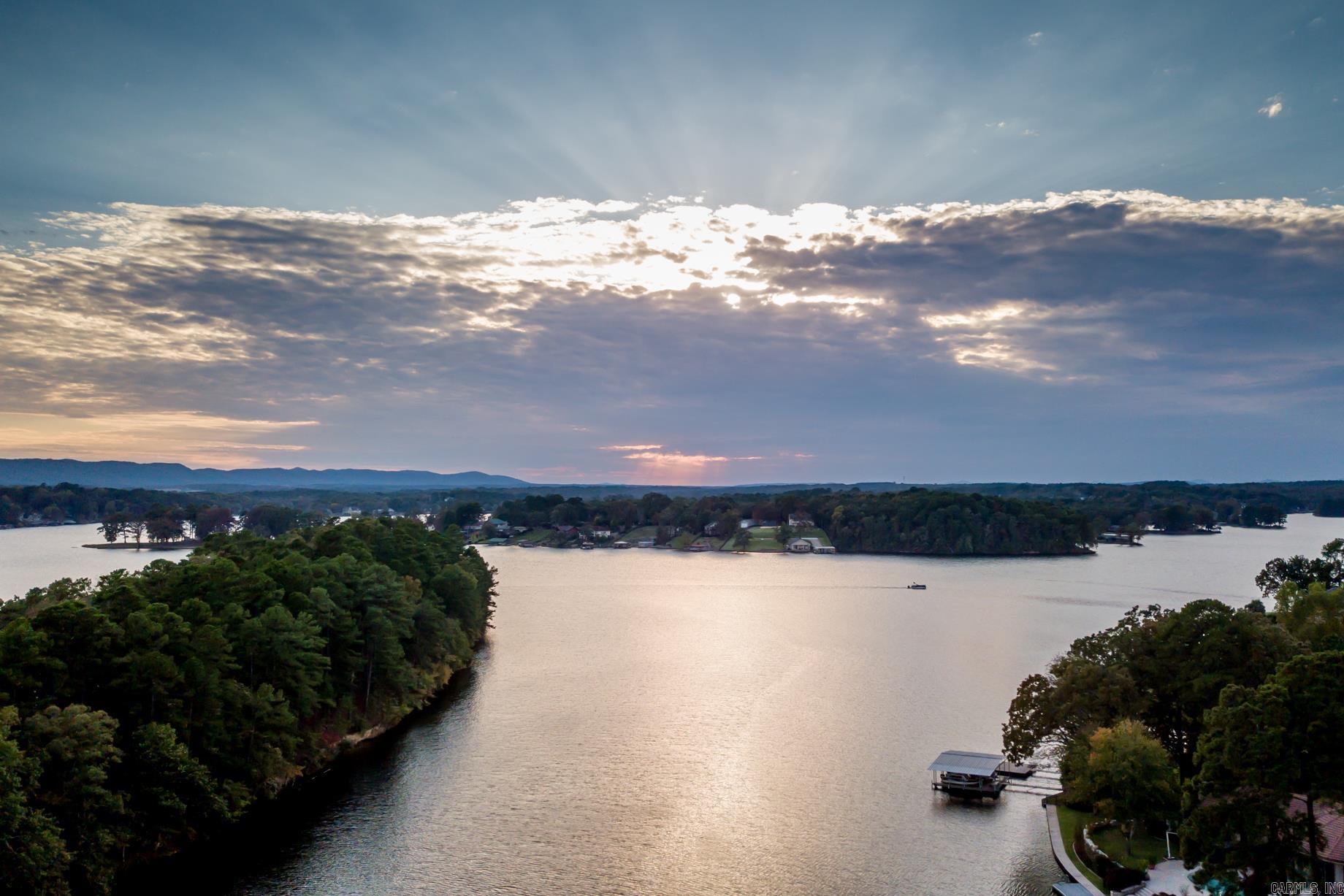 337 Sunset Bay  Hot Springs, AR