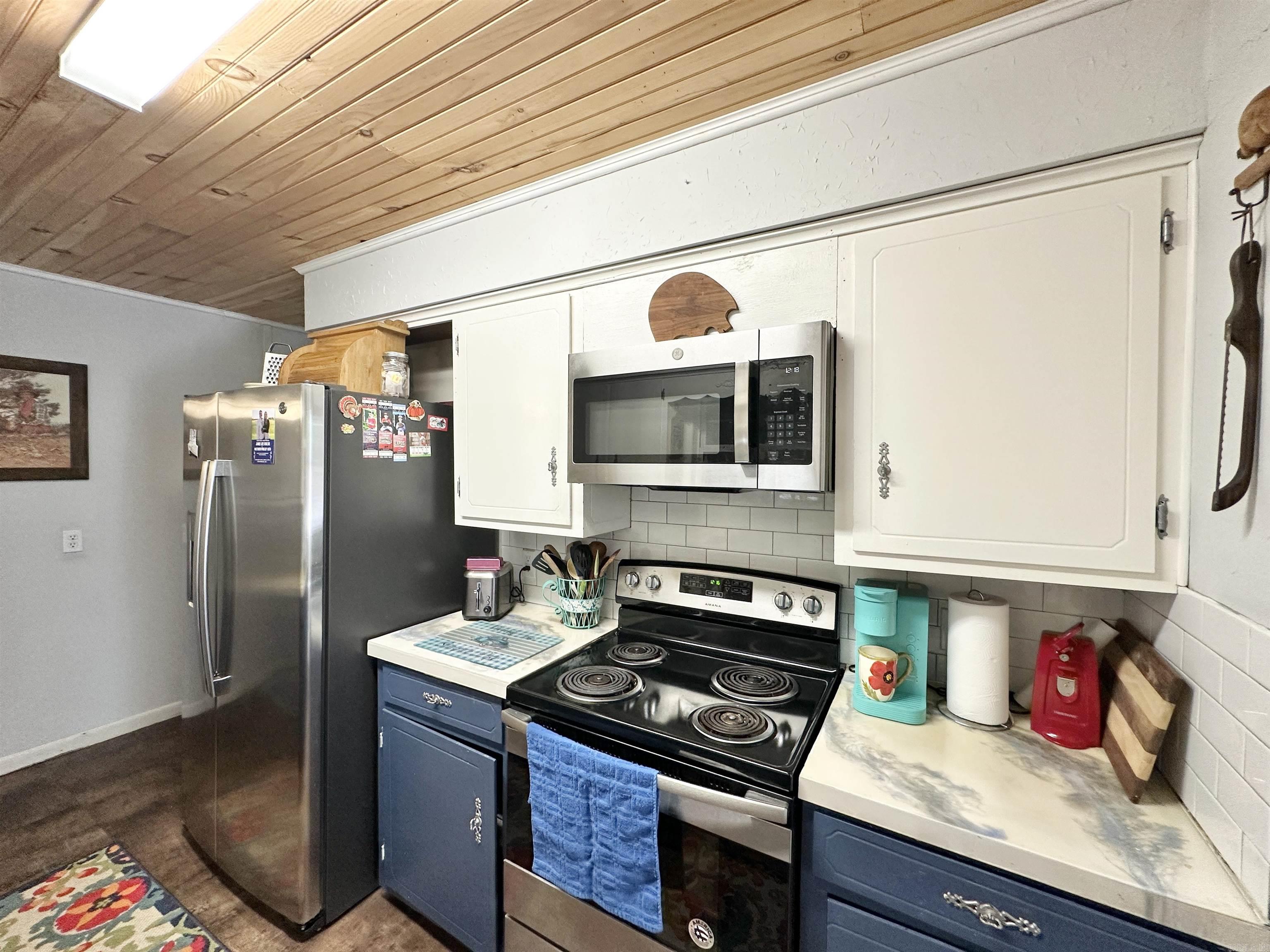 300 Fairway  Horseshoe Bend, AR