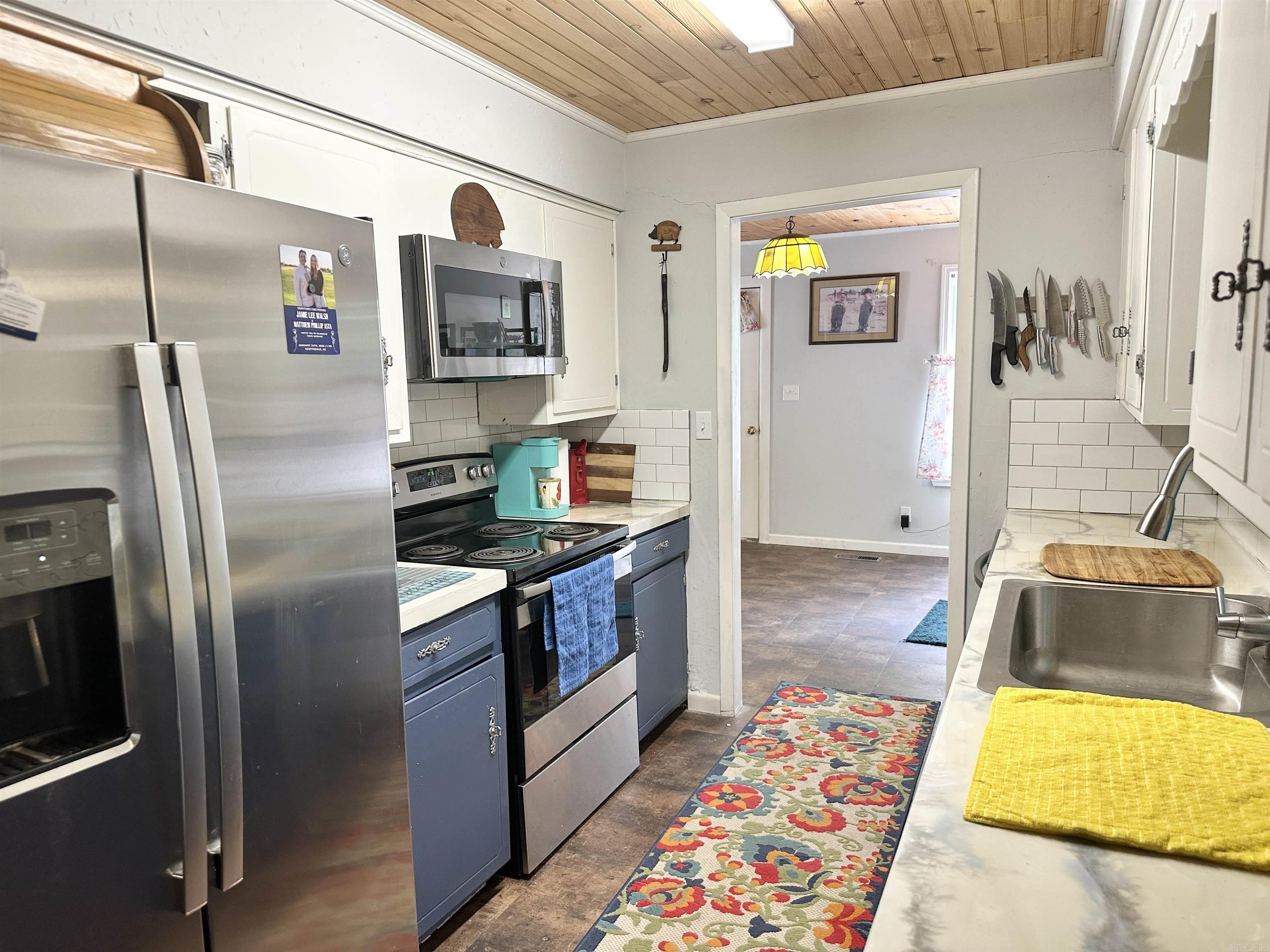 300 Fairway  Horseshoe Bend, AR