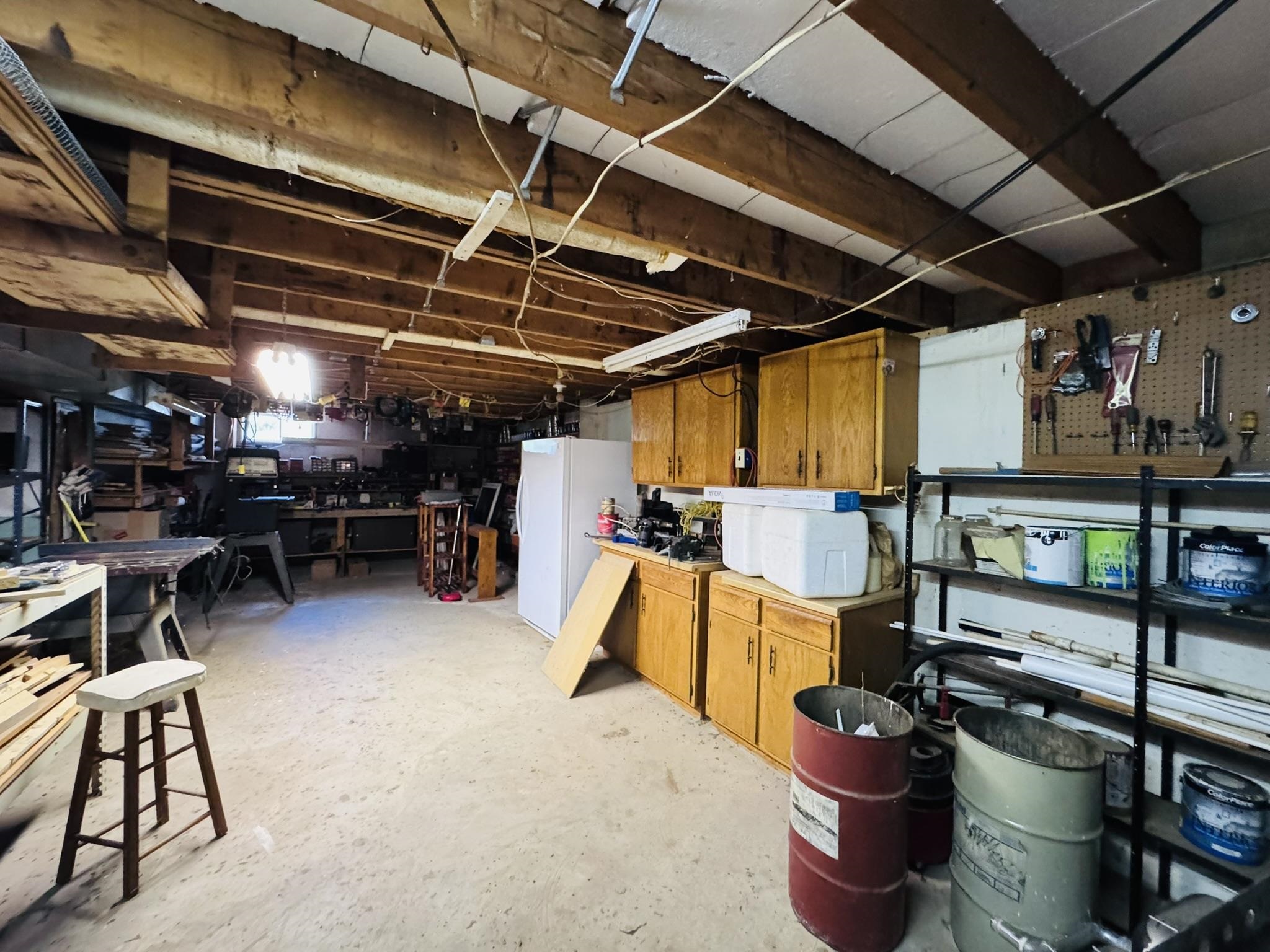 884 J Bar J Circle  Violet Hill, AR