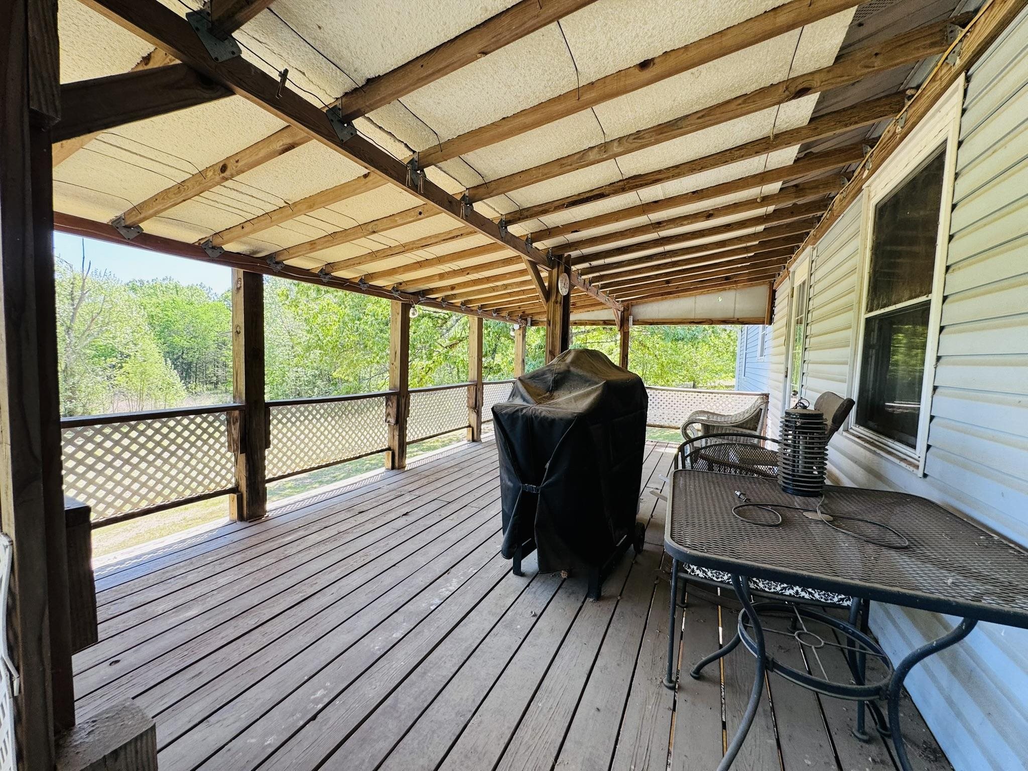 884 J Bar J Circle  Violet Hill, AR