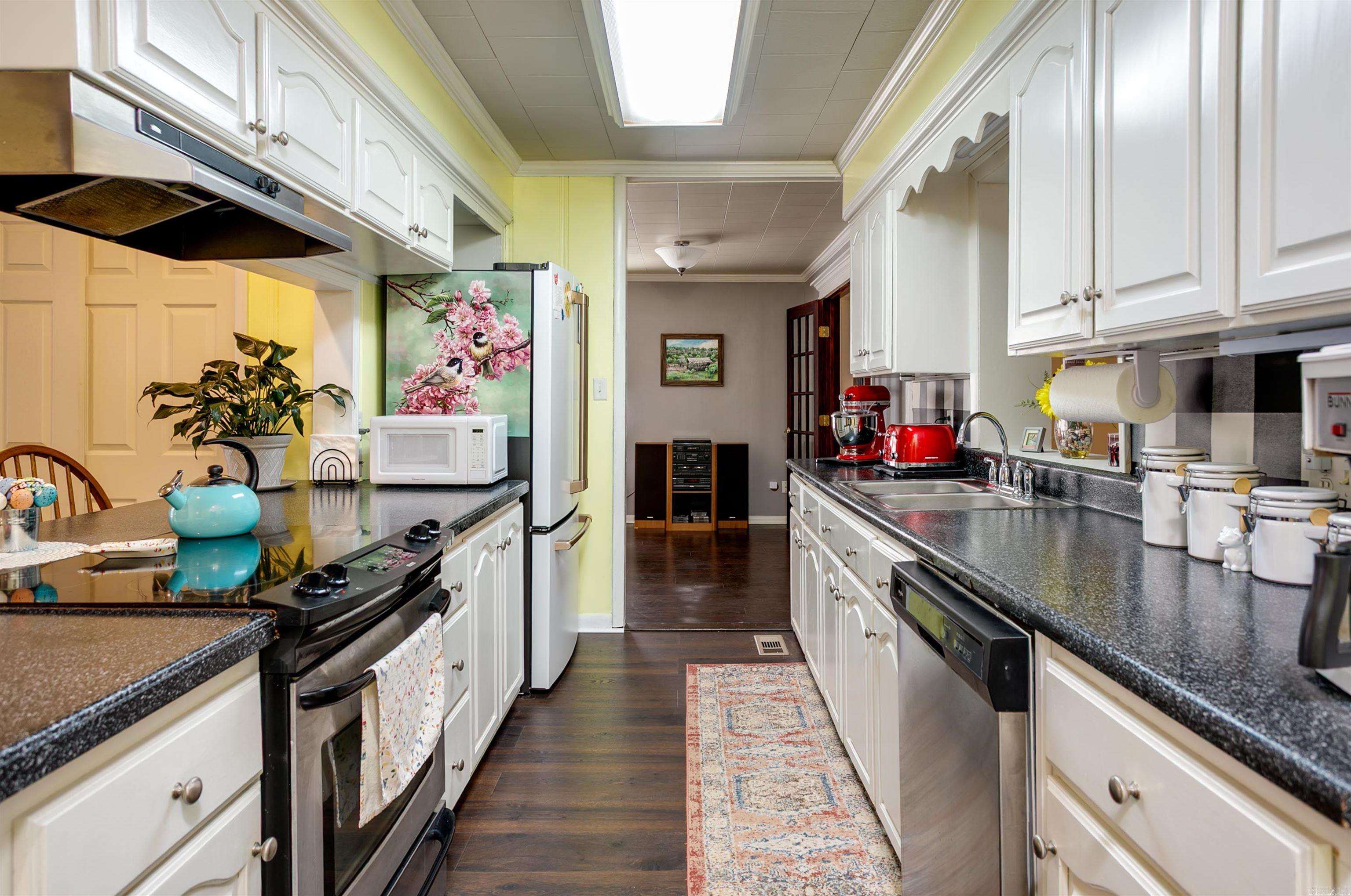 1110 W Nettleton  Jonesboro, AR