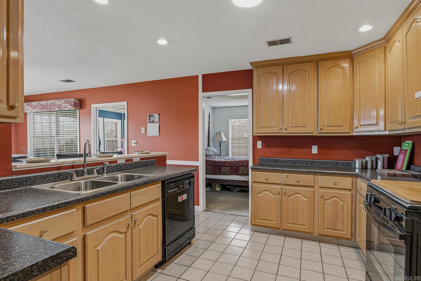 1714 High Ridge  Jonesboro, AR