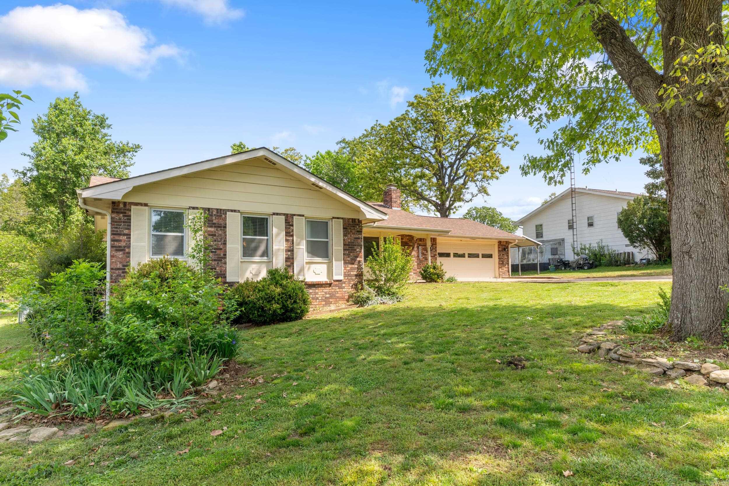 249 Chaperal Drive  Mountain Home, AR