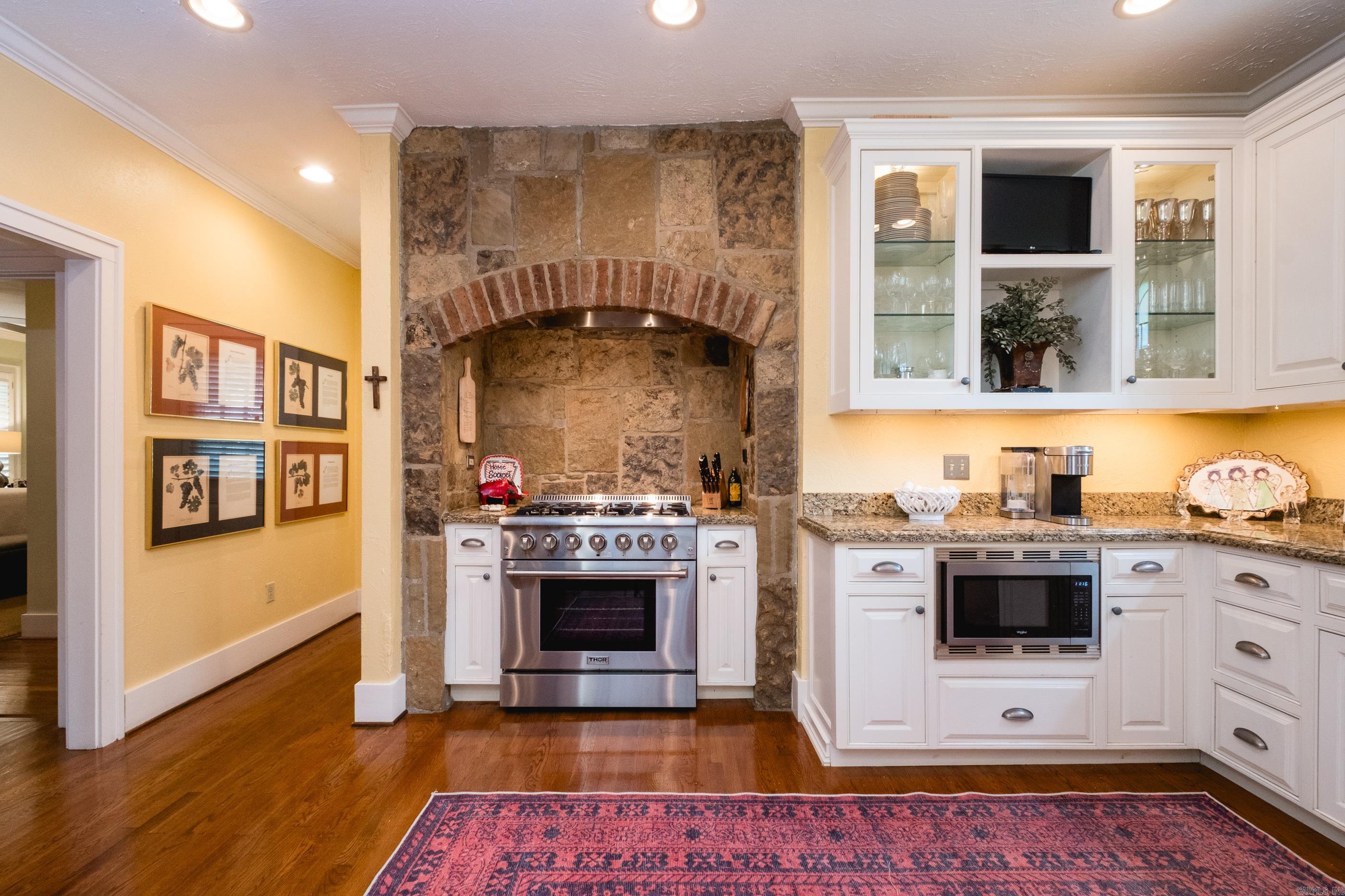 1724 N Monroe  Little Rock, AR