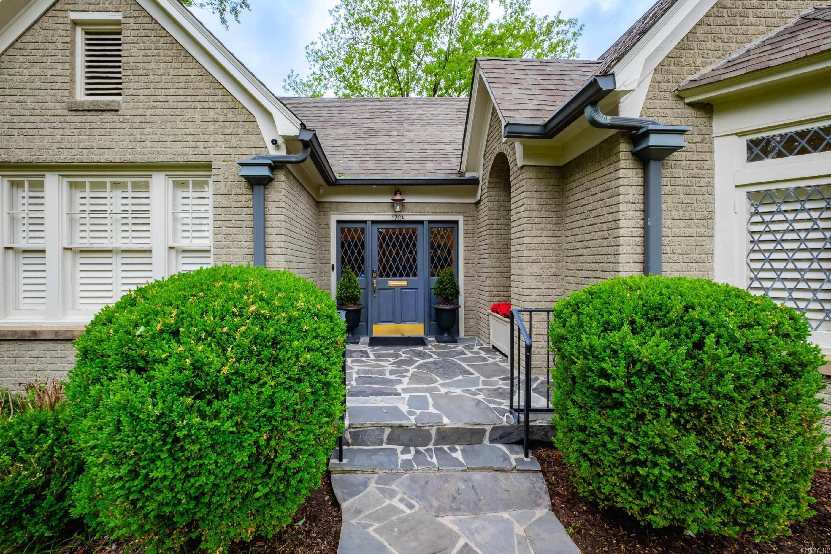 1724 N Monroe  Little Rock, AR