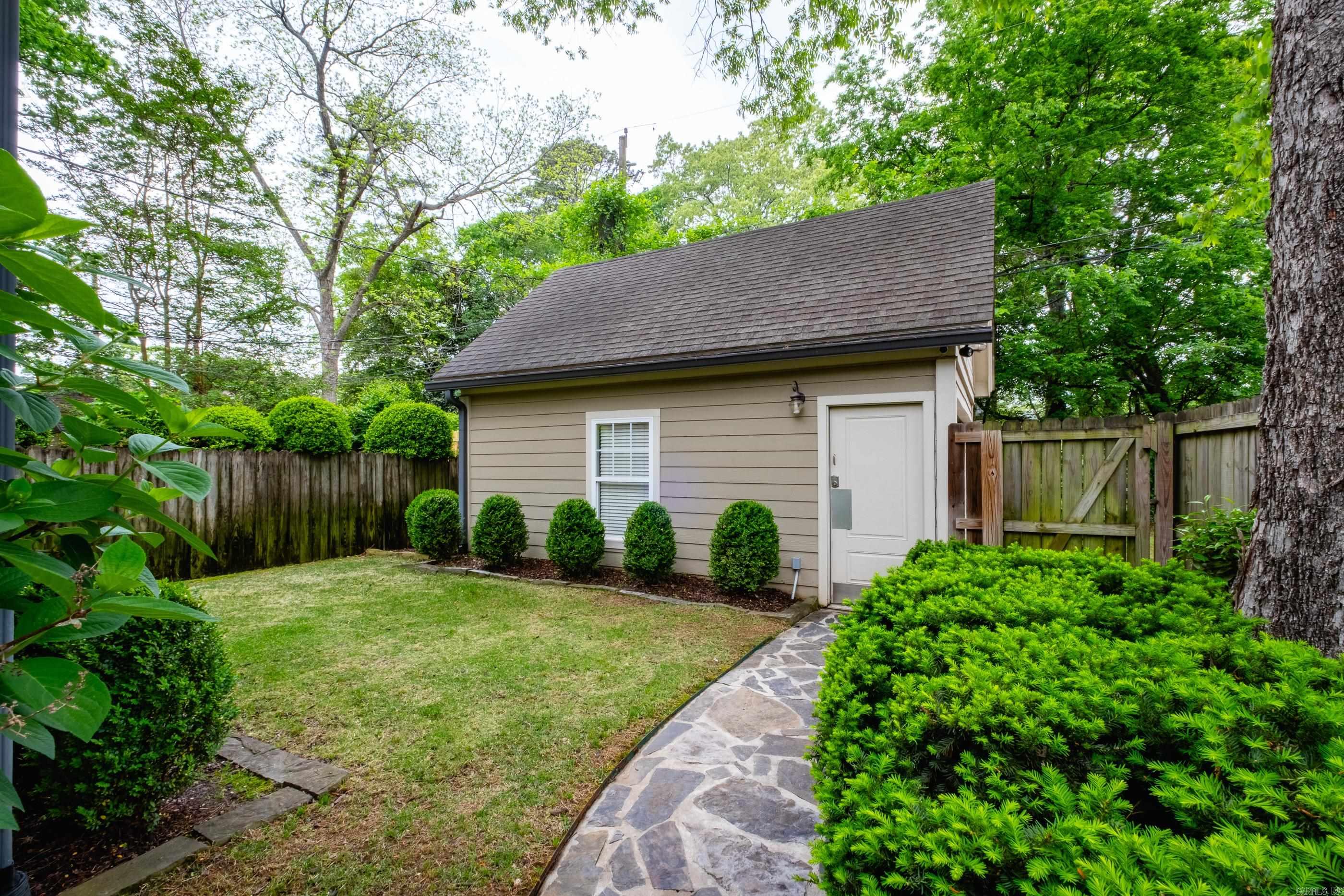 1724 N Monroe  Little Rock, AR