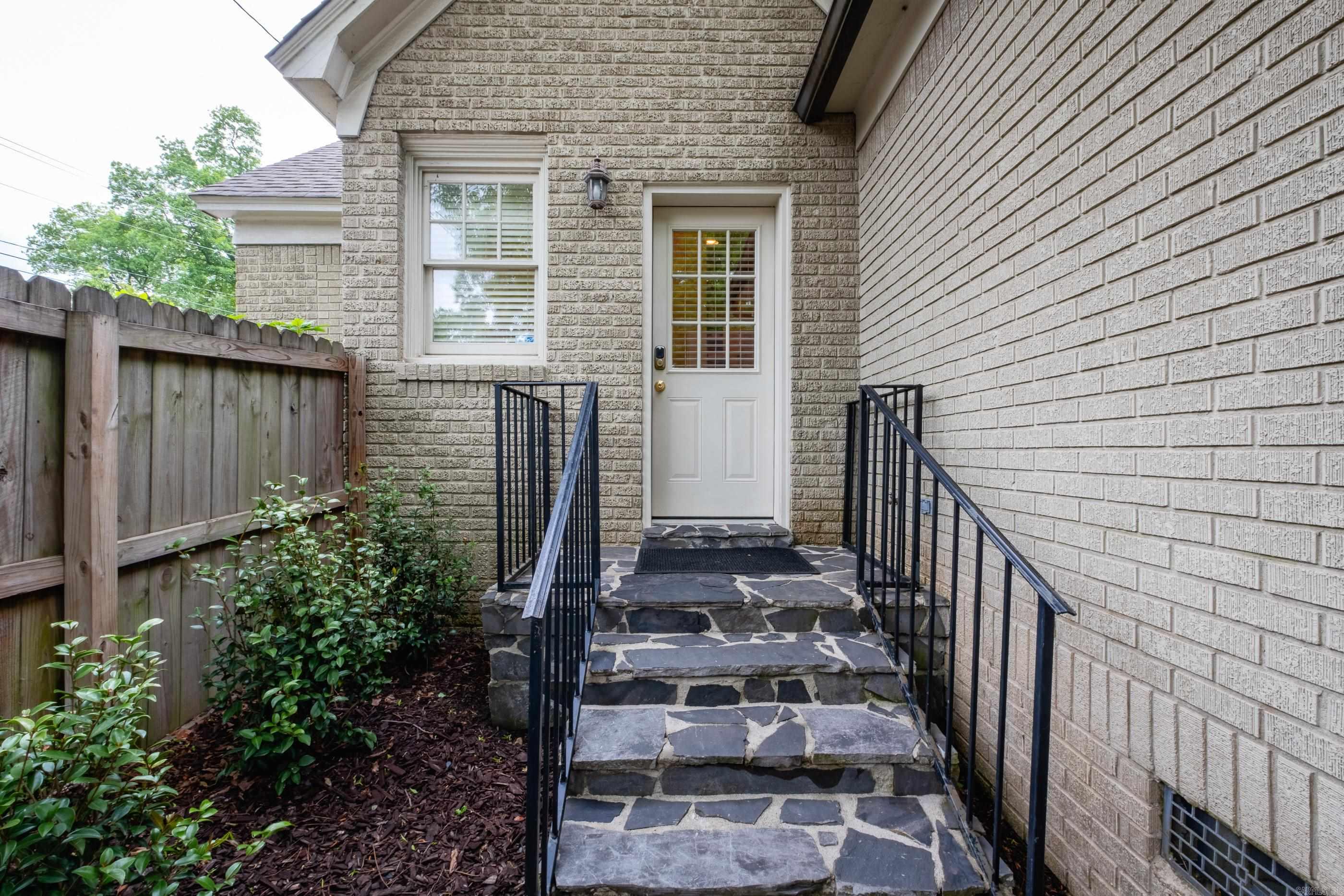 1724 N Monroe  Little Rock, AR