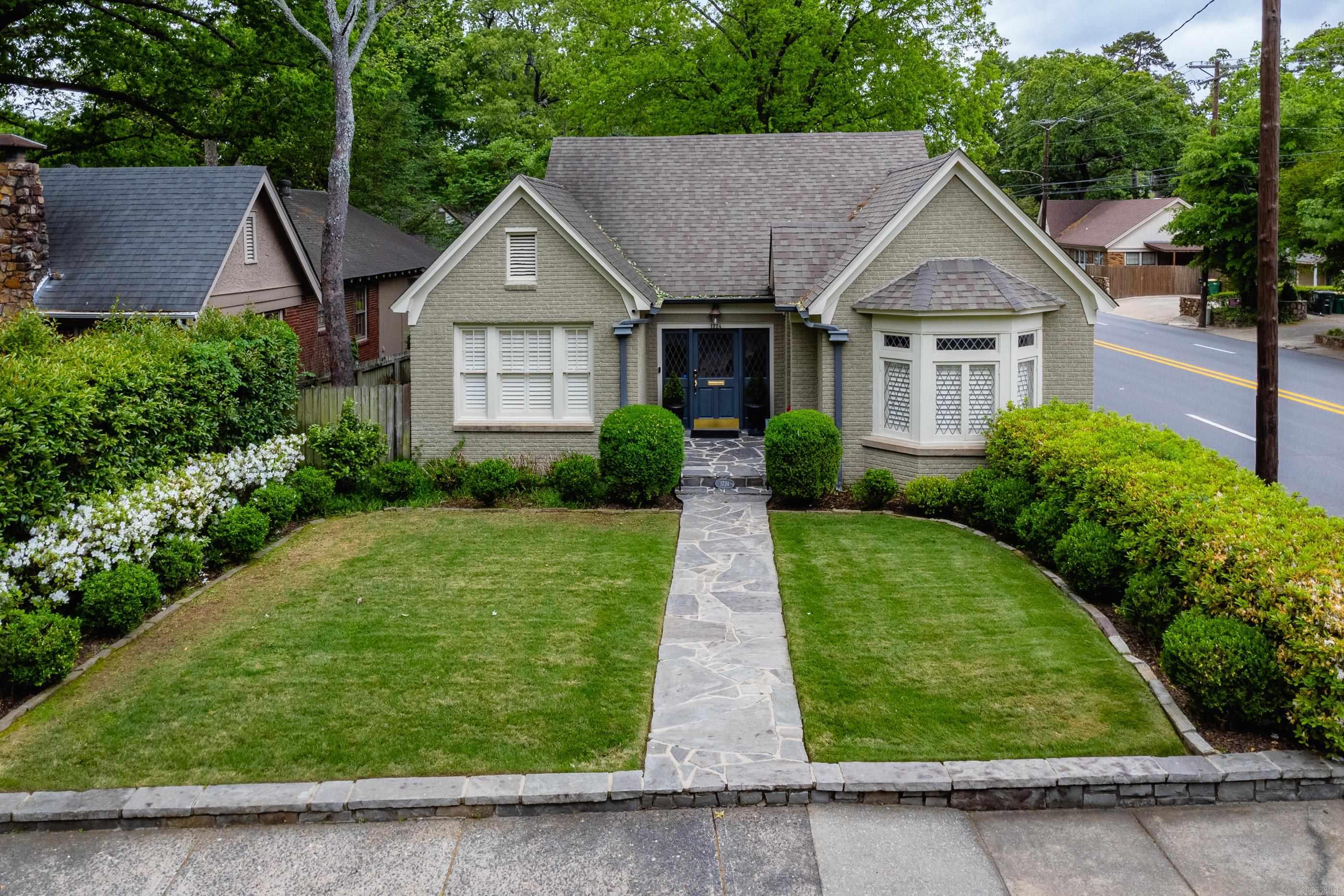 1724 N Monroe  Little Rock, AR