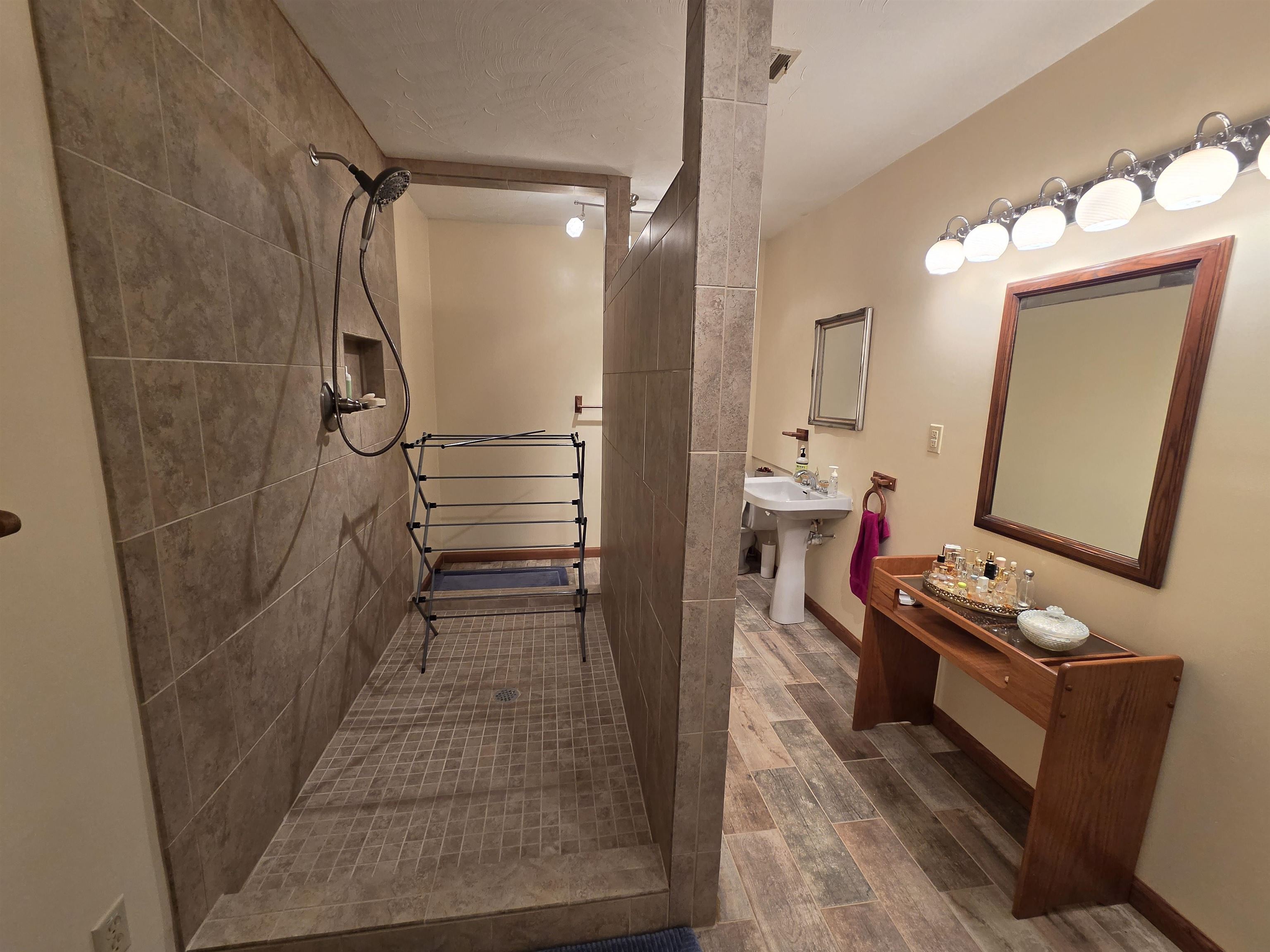 15 Pinal  Cherokee Village, AR