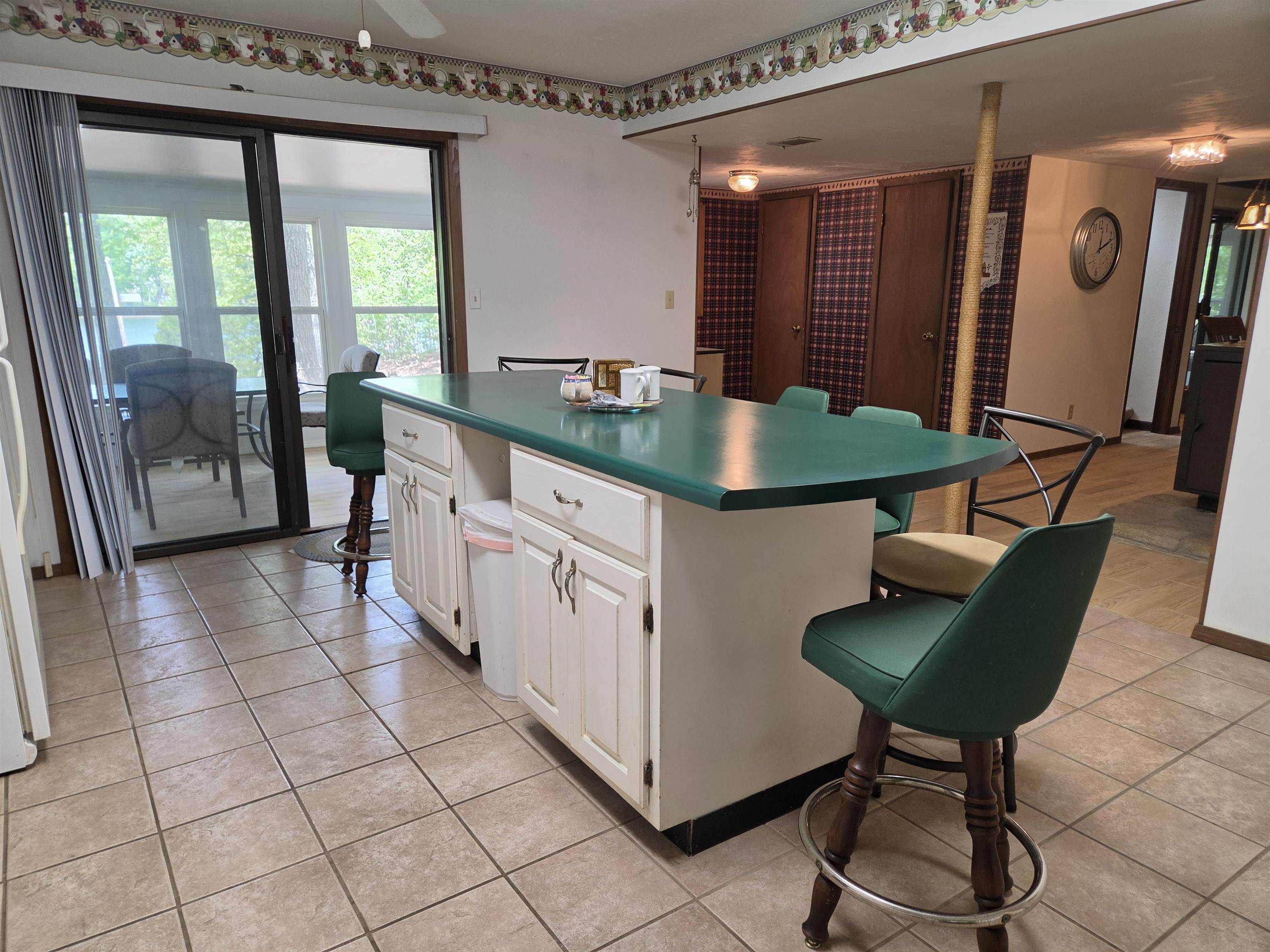 15 Pinal  Cherokee Village, AR