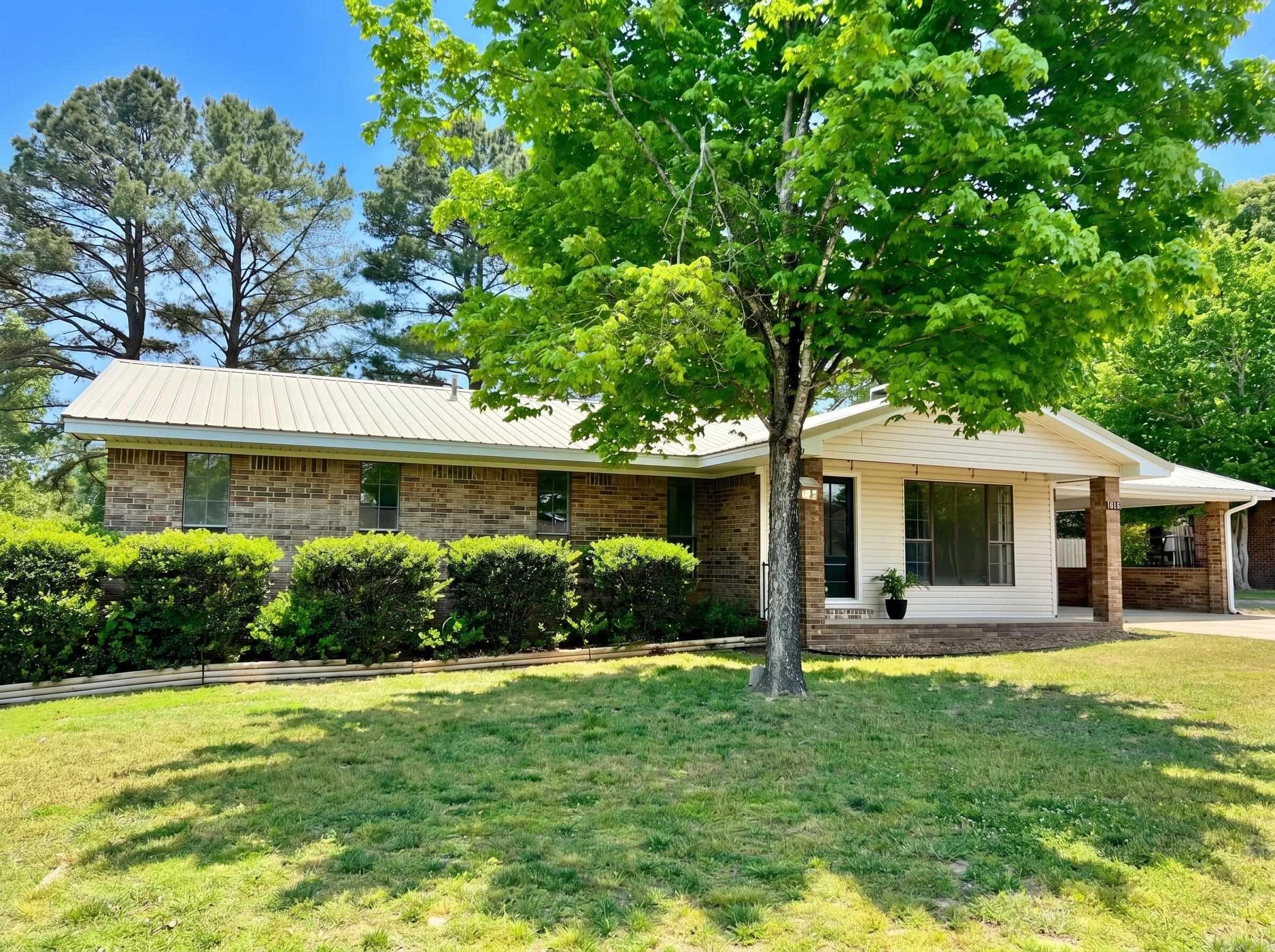 1816 Westgate Dr  Heber Springs, AR