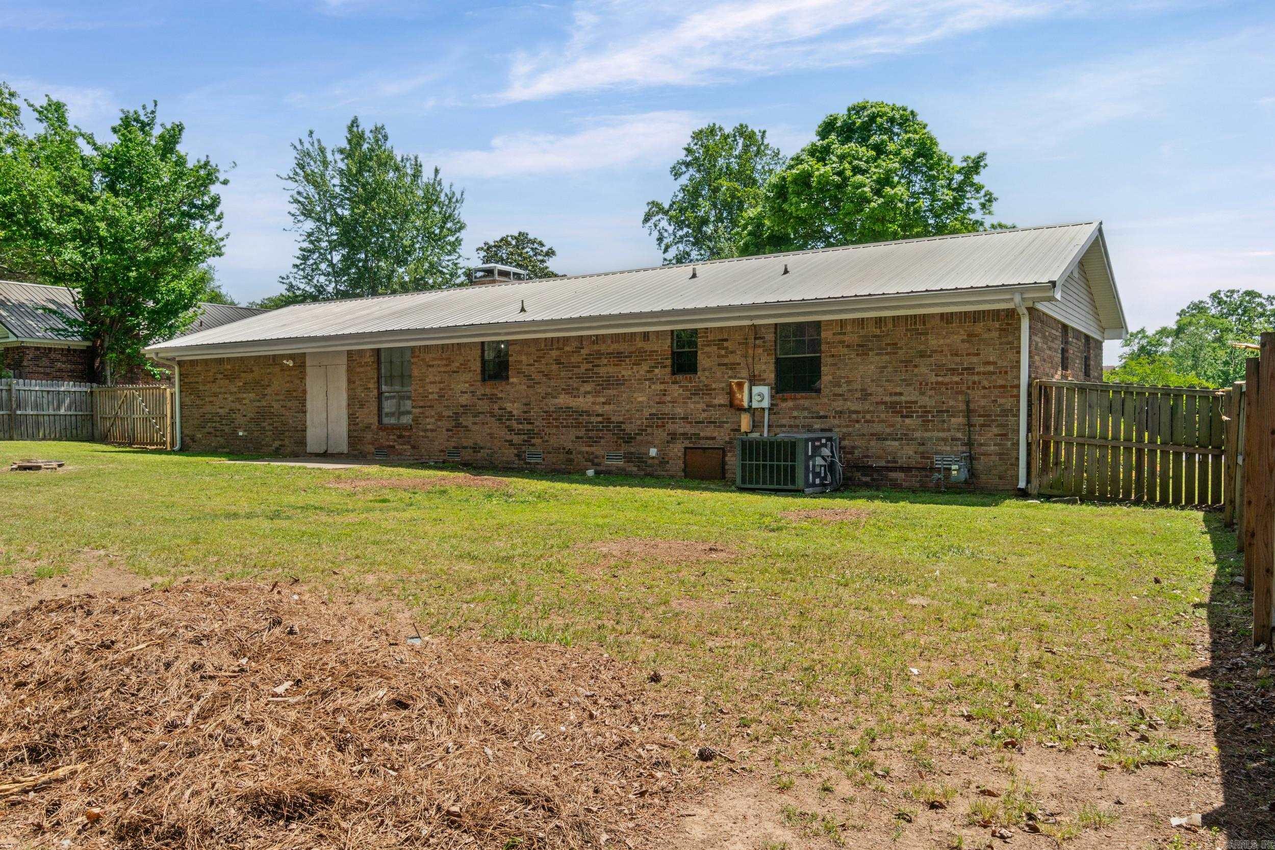 1816 Westgate Dr  Heber Springs, AR