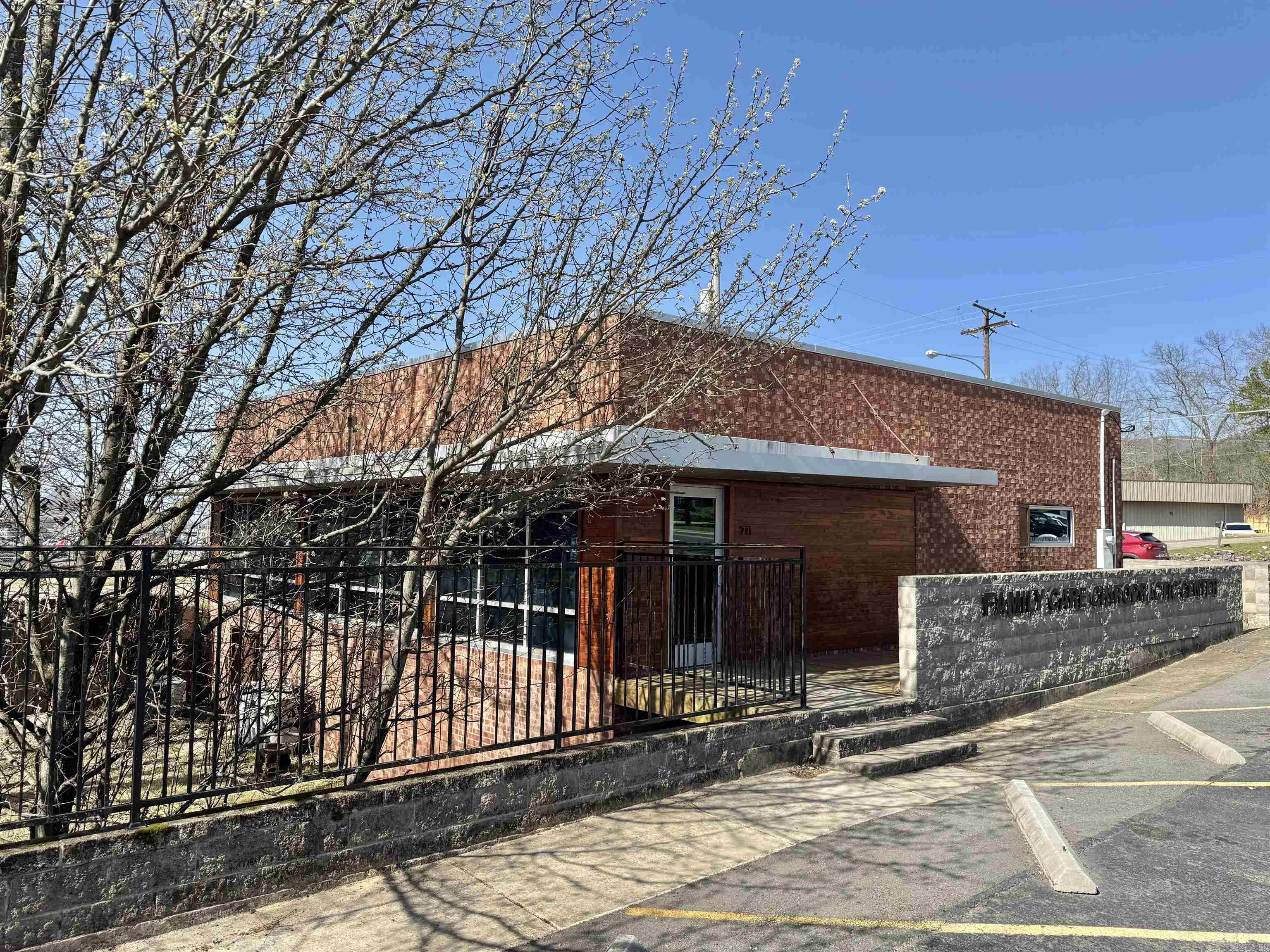 711 Albert Pike  Hot Springs, AR