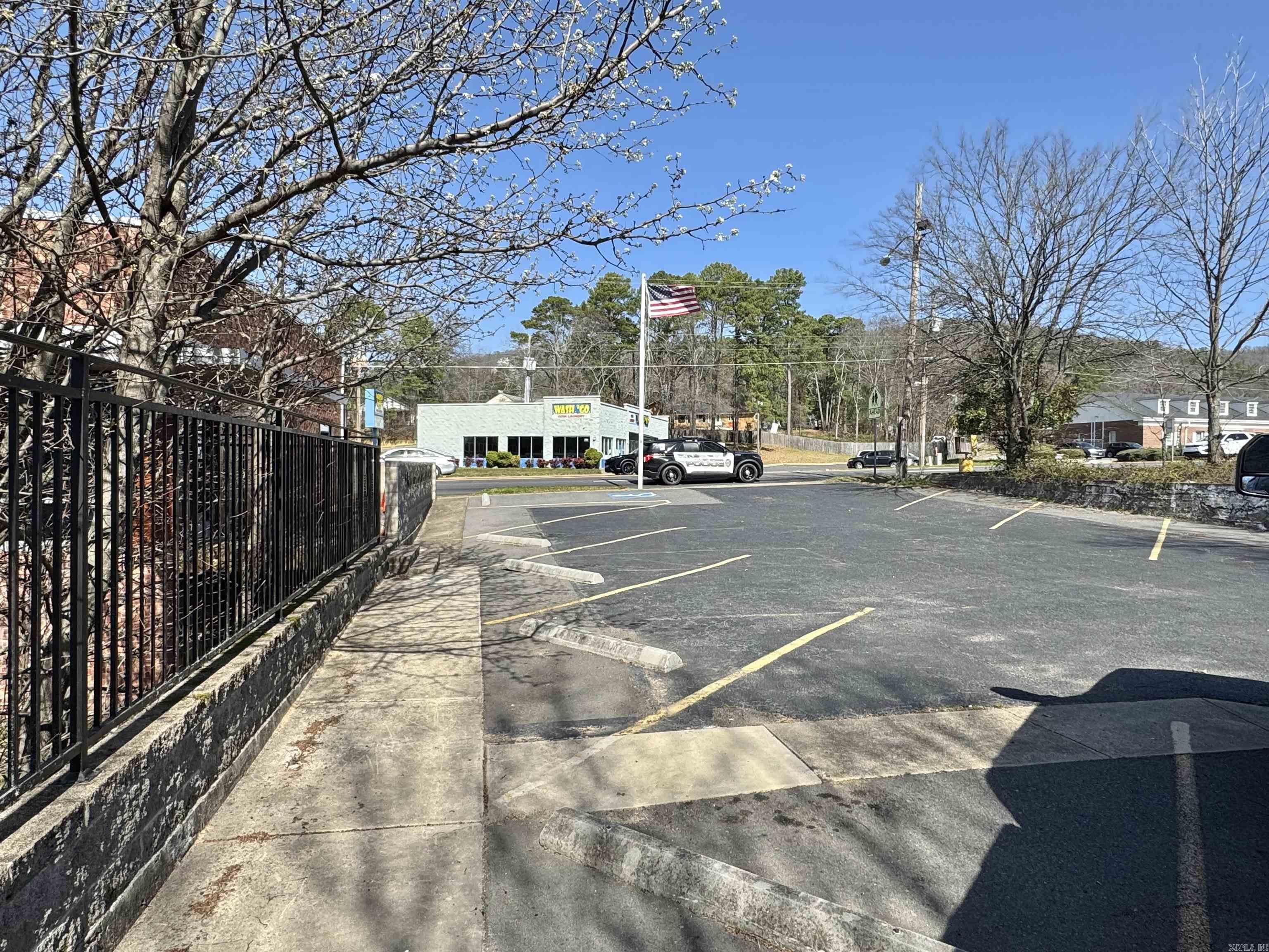 711 Albert Pike  Hot Springs, AR