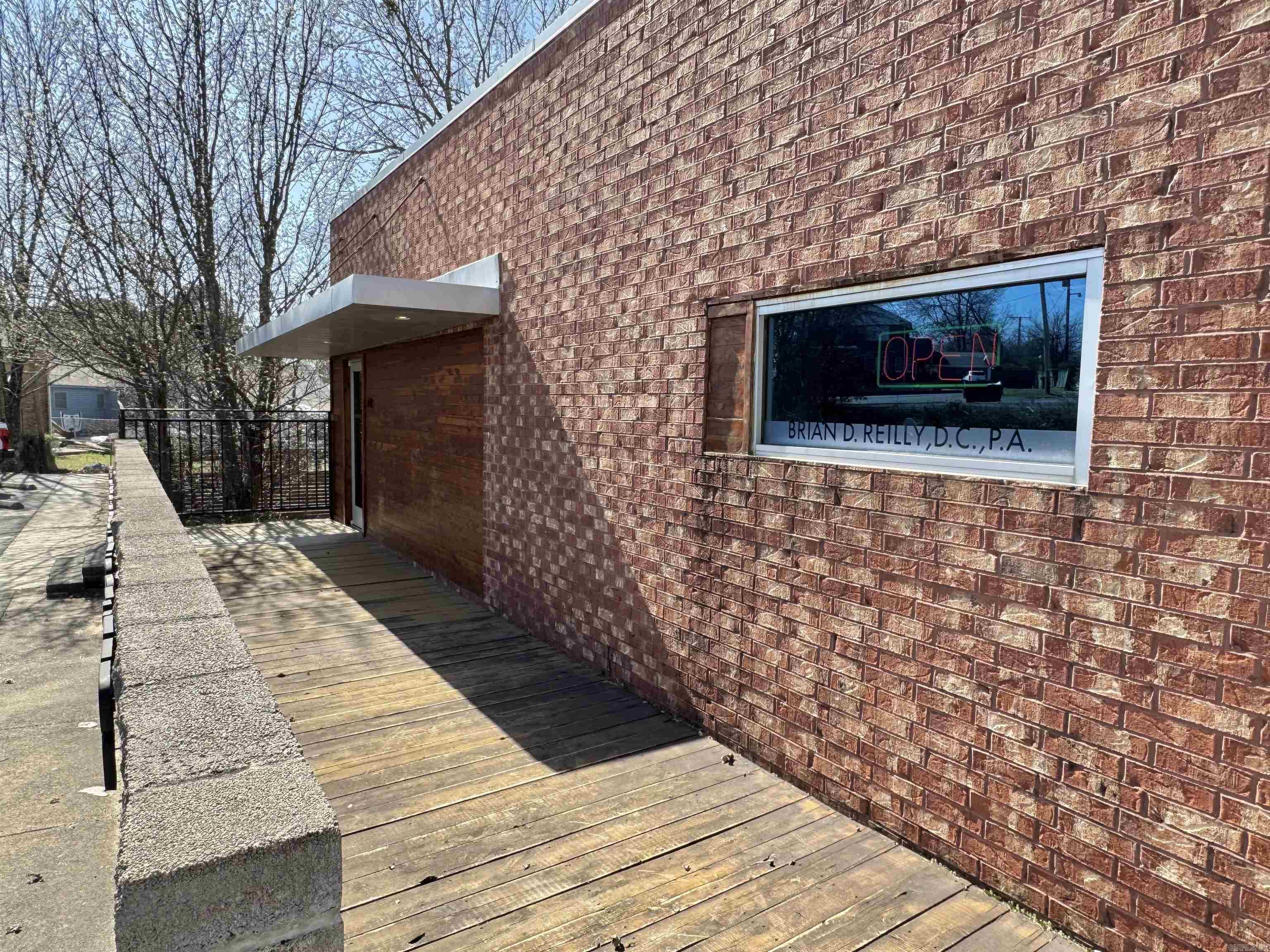 711 Albert Pike  Hot Springs, AR