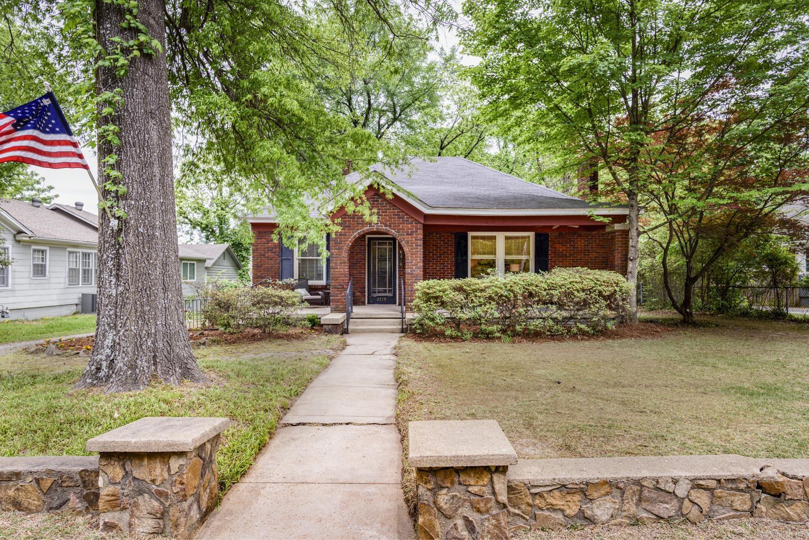 2719 N University  Little Rock, AR