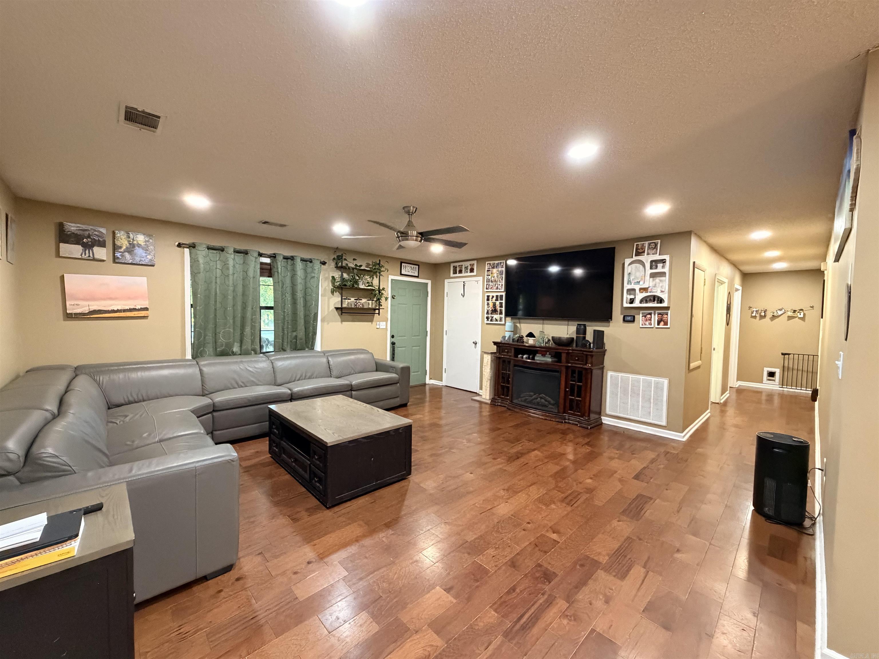 7707 Samples  Benton, AR