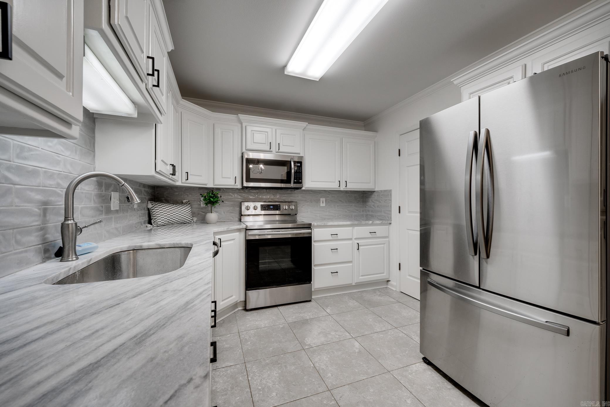 74 Garden Oaks  Maumelle, AR