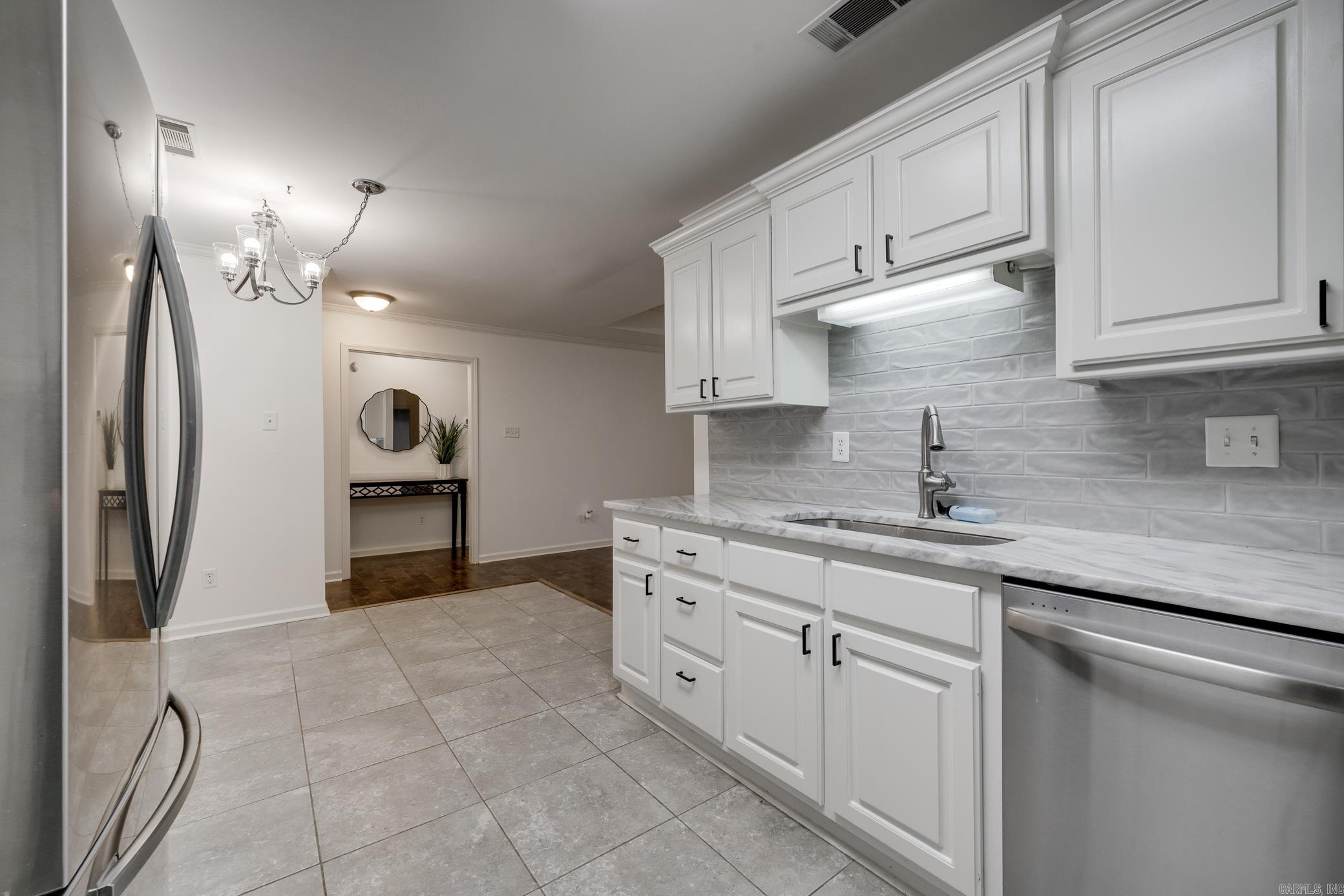 74 Garden Oaks  Maumelle, AR