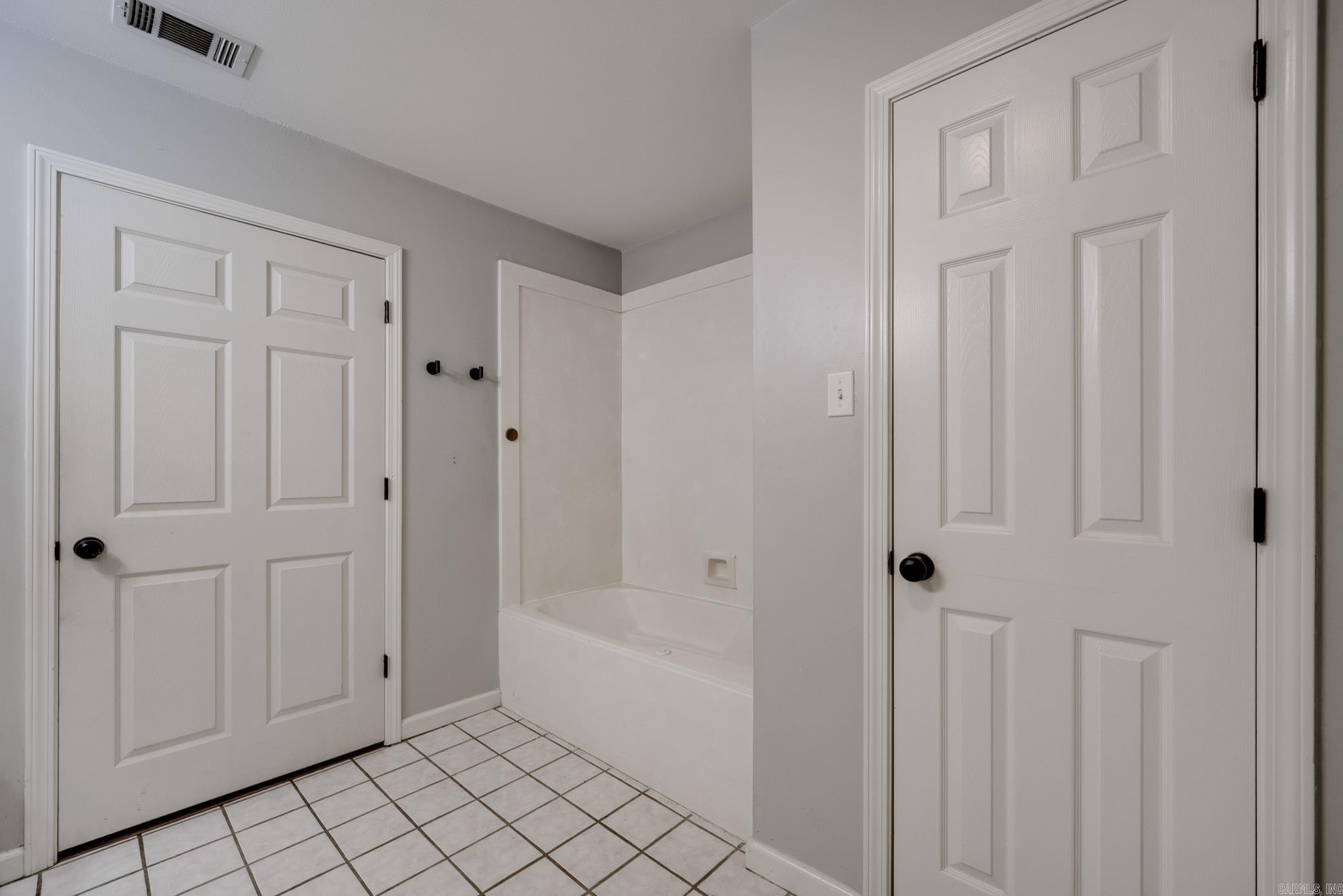 74 Garden Oaks  Maumelle, AR