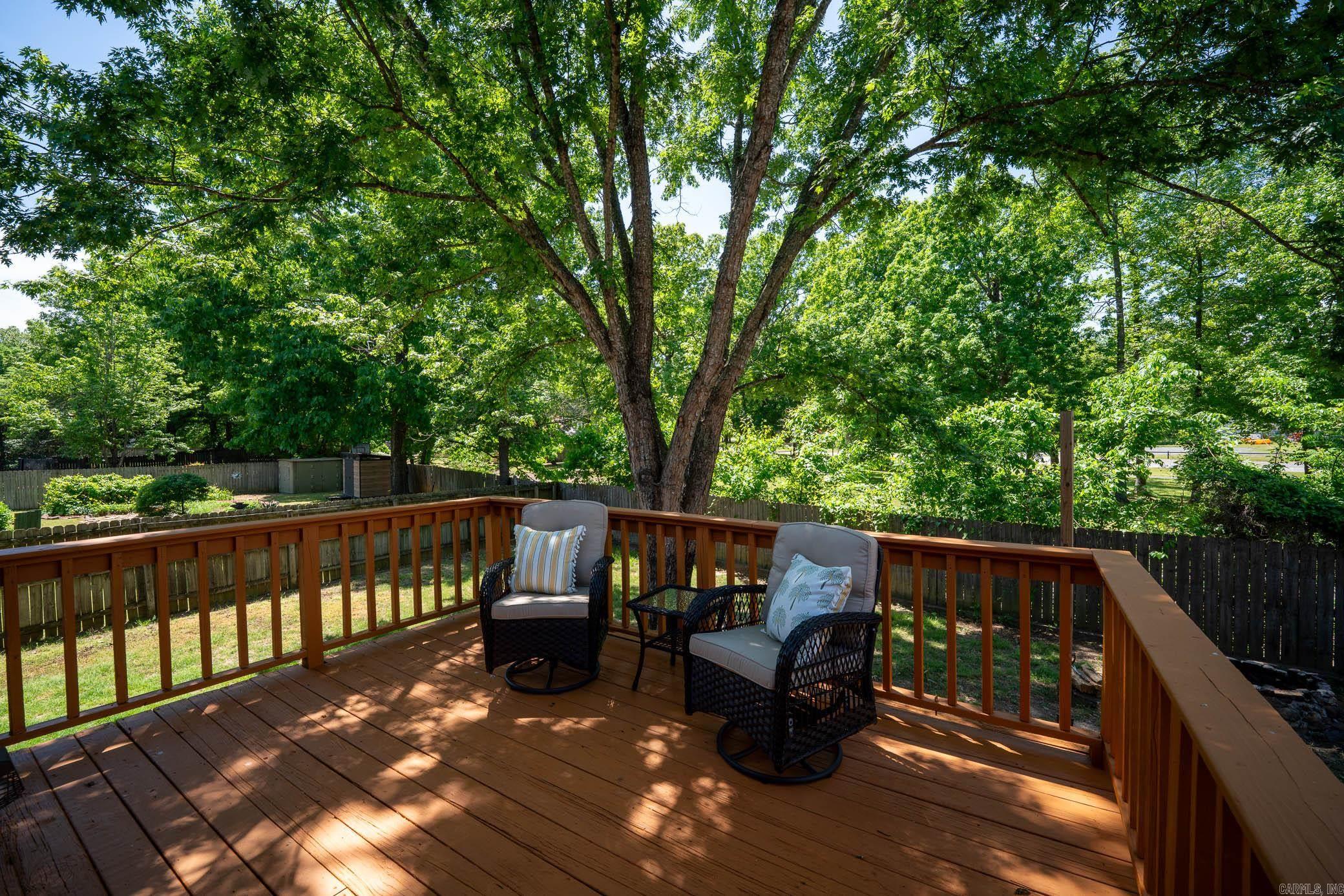 74 Garden Oaks  Maumelle, AR