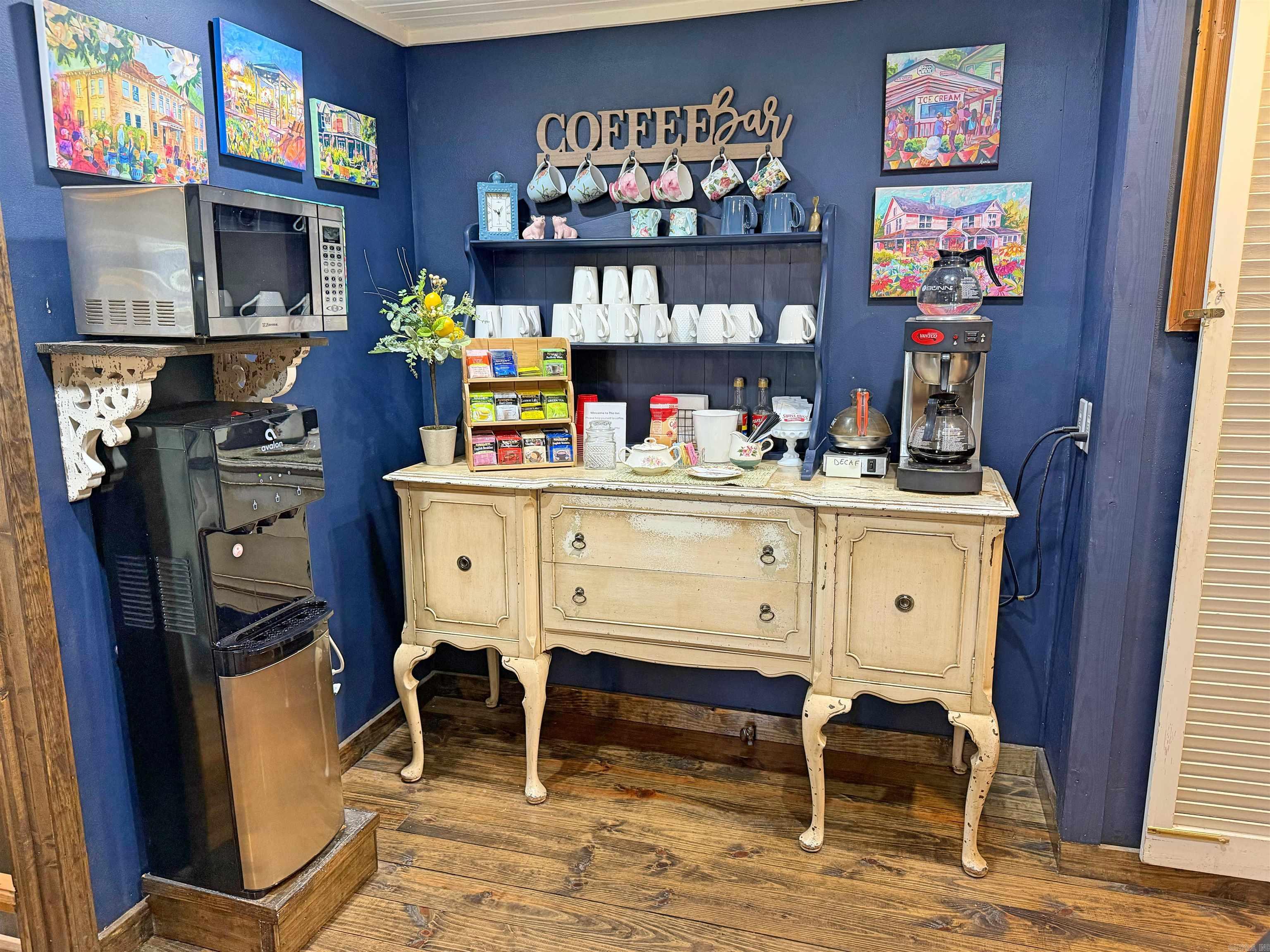 307 W Washington St.  Mountain View, AR