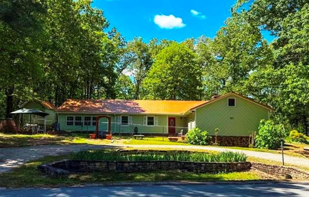 50 Cherokee  Cherokee Village, AR