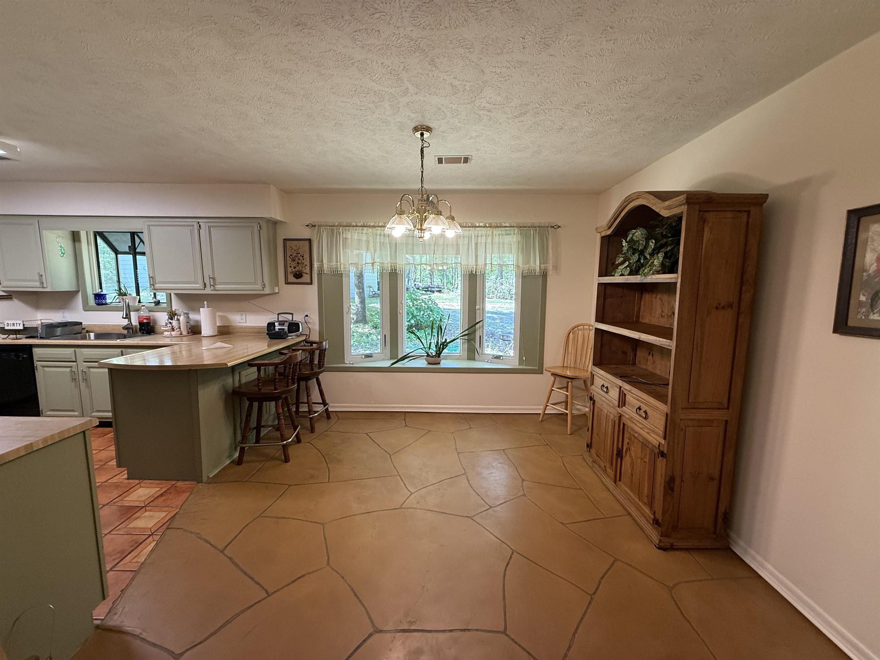 50 Cherokee Drive Cherokee Village, AR 72529