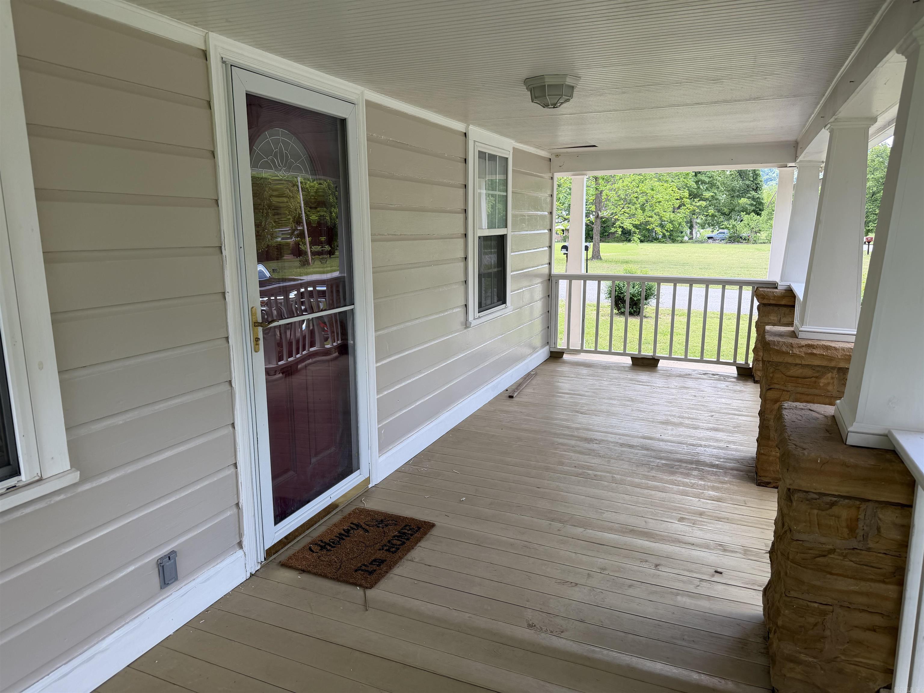 218 Brewer  Mountain View, AR