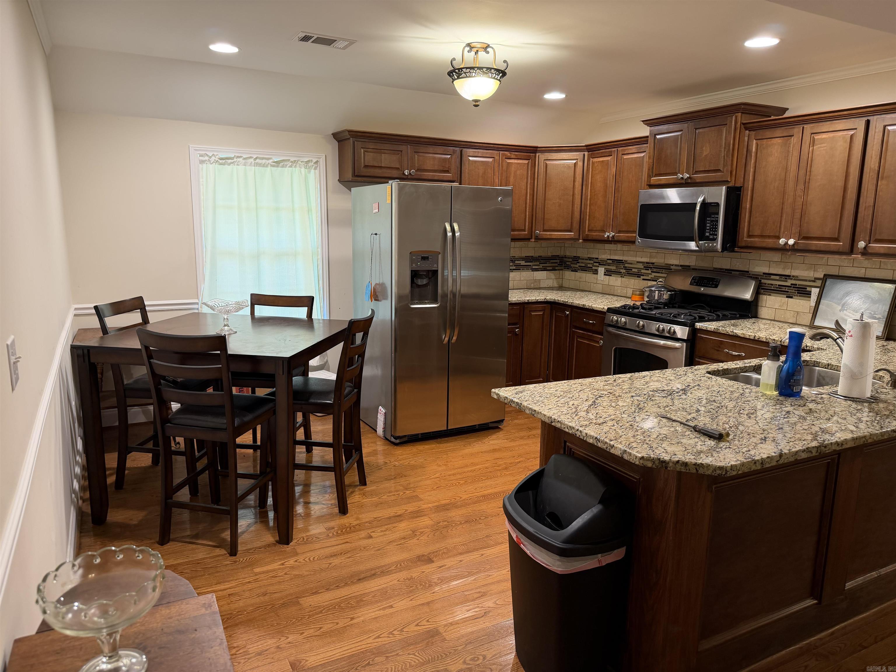 218 Brewer  Mountain View, AR