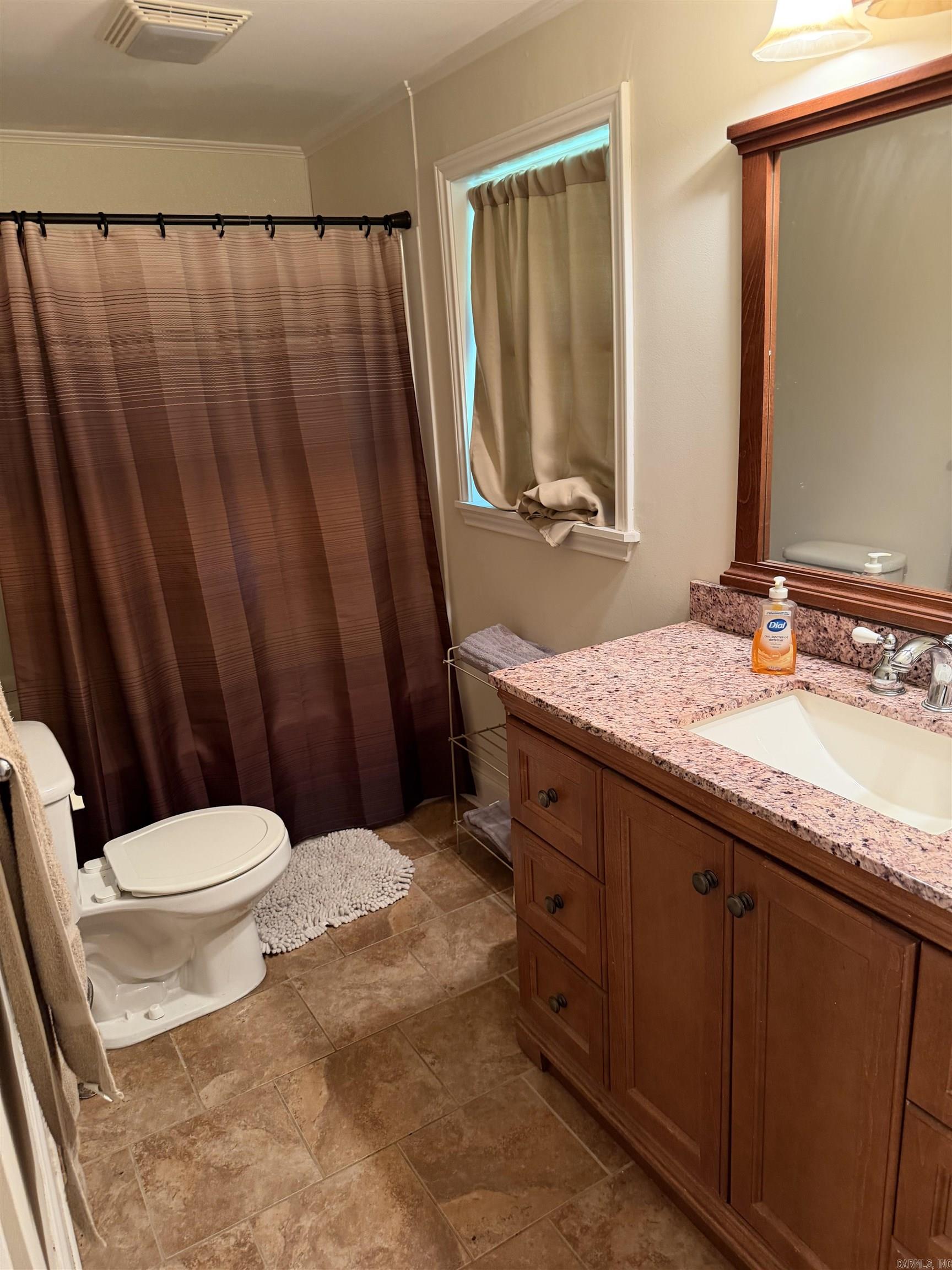 218 Brewer  Mountain View, AR