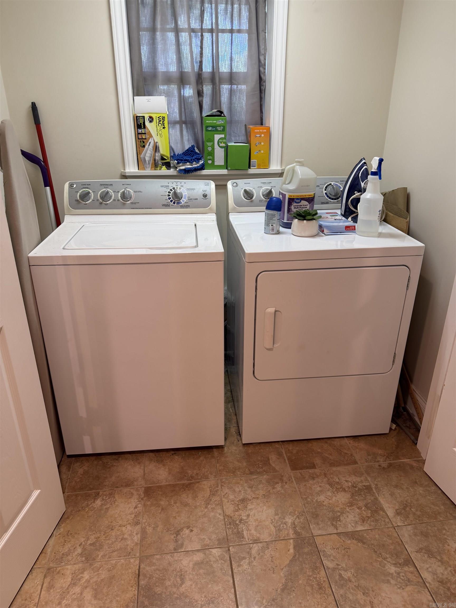 218 Brewer  Mountain View, AR