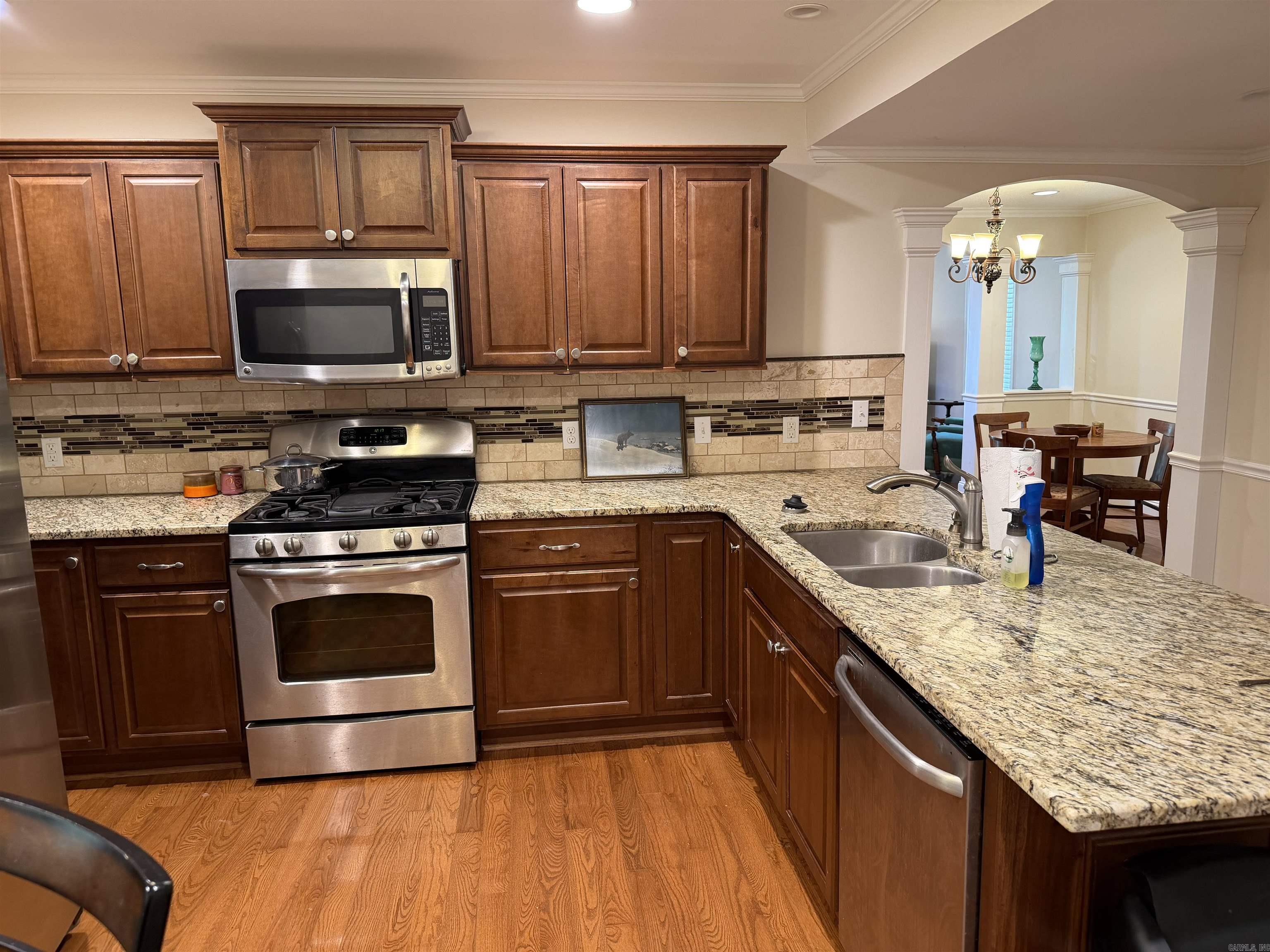 218 Brewer  Mountain View, AR