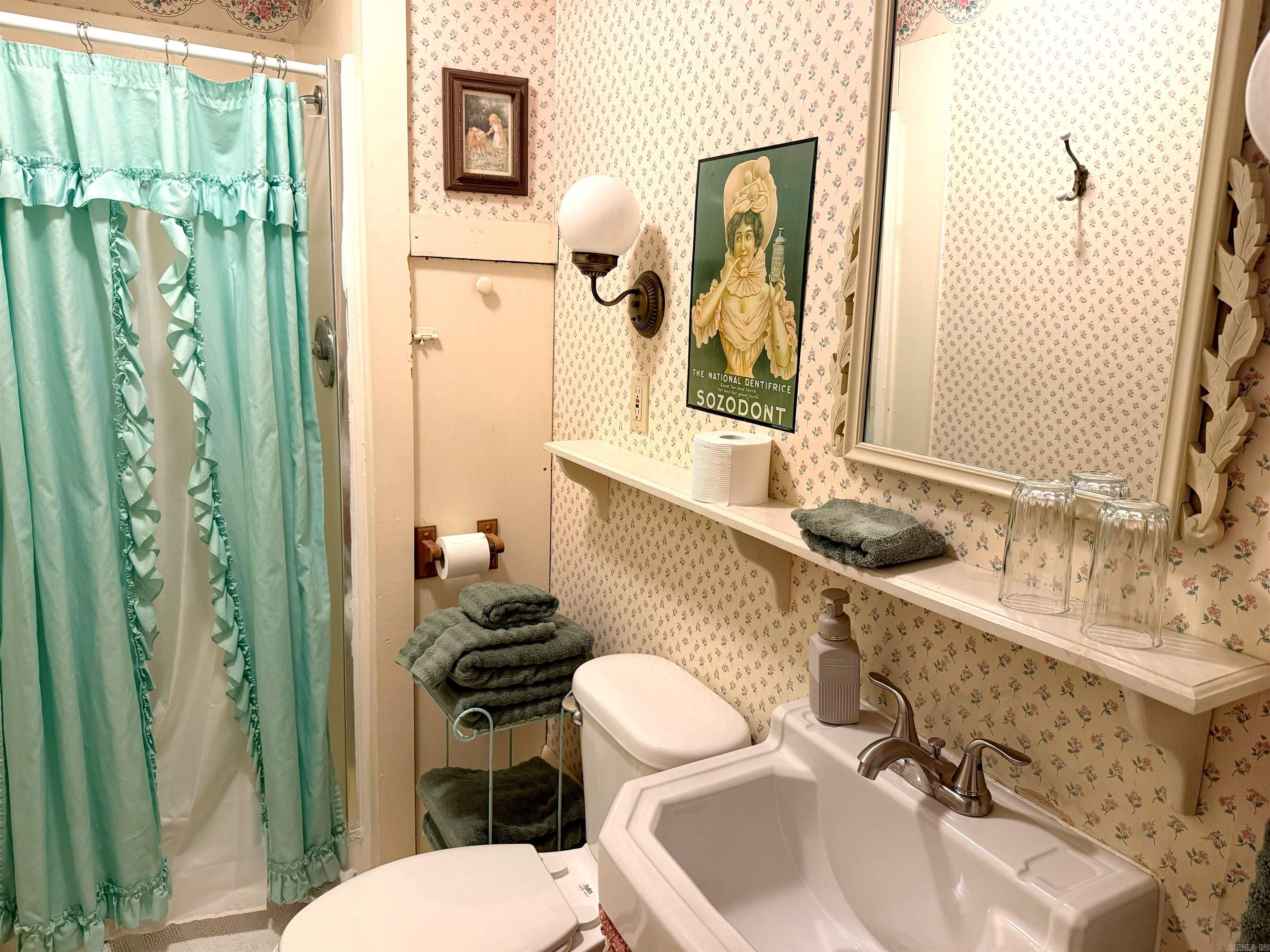 307 W. Washington St.  Mountain View, AR