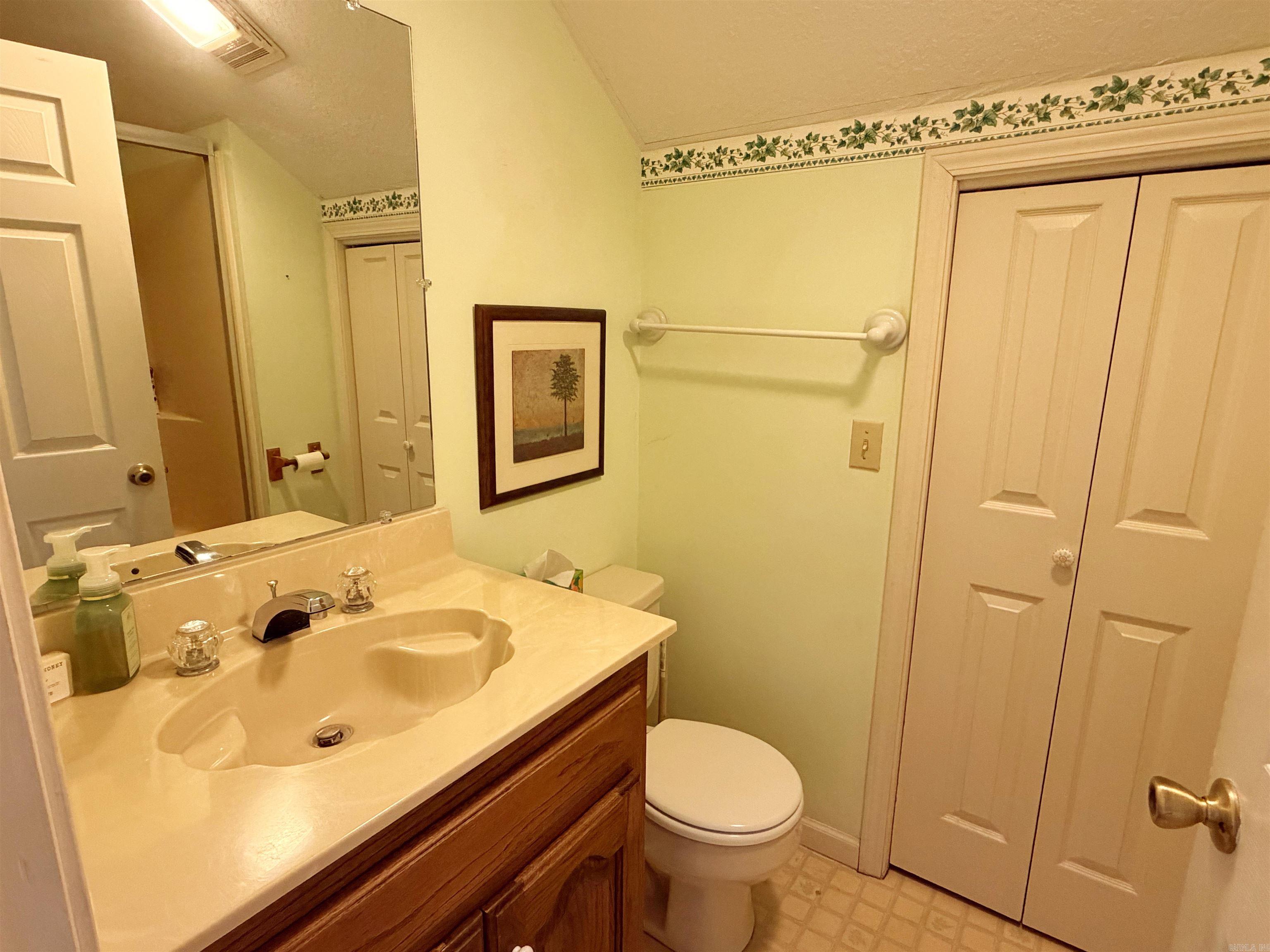 307 W. Washington St.  Mountain View, AR