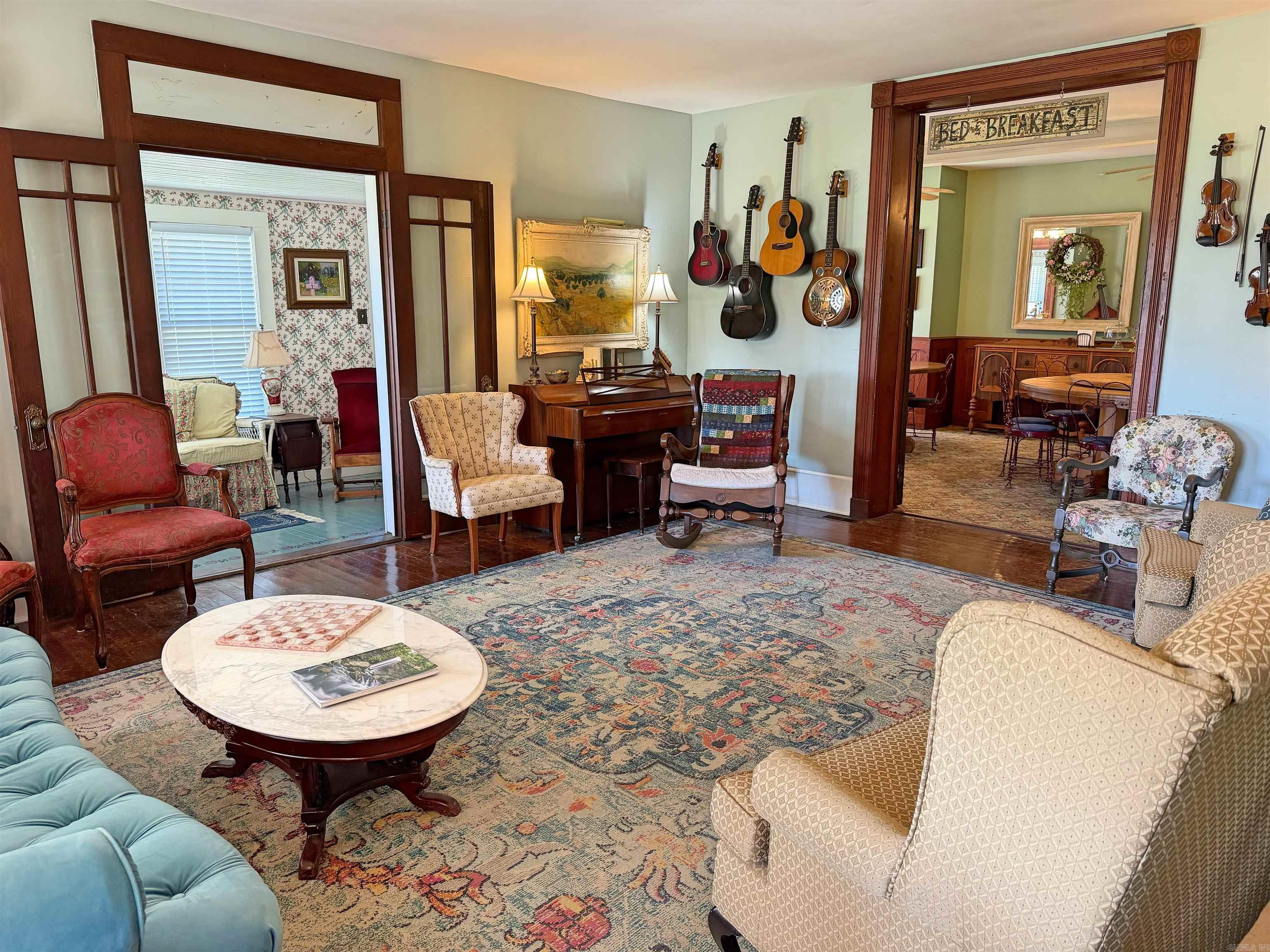 307 W. Washington St.  Mountain View, AR