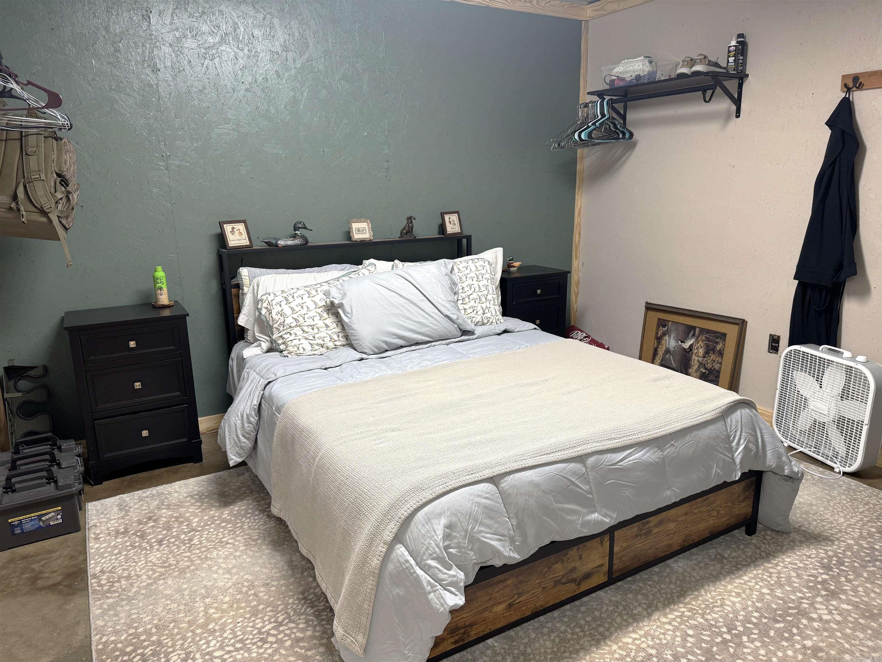 216 W LInden St  Hickory Ridge, AR