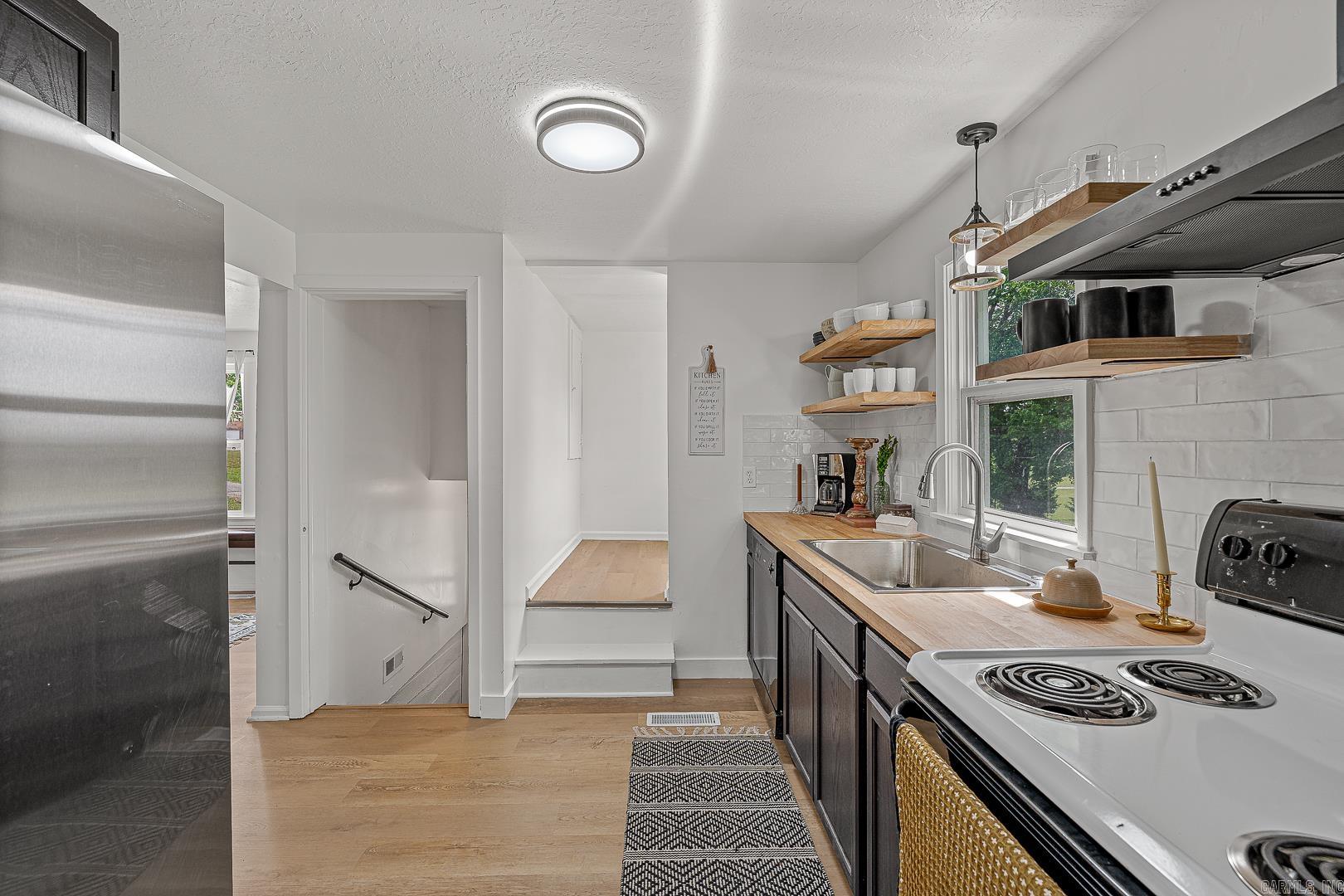 4214 W kingshighway  Paragould, AR