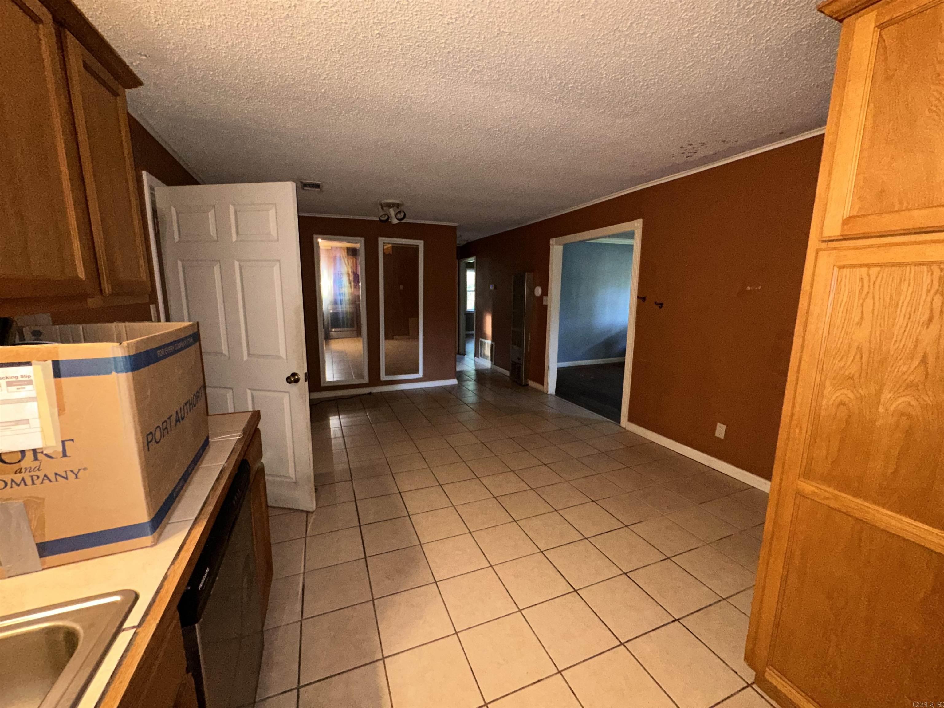 6311 Park  Alexander, AR